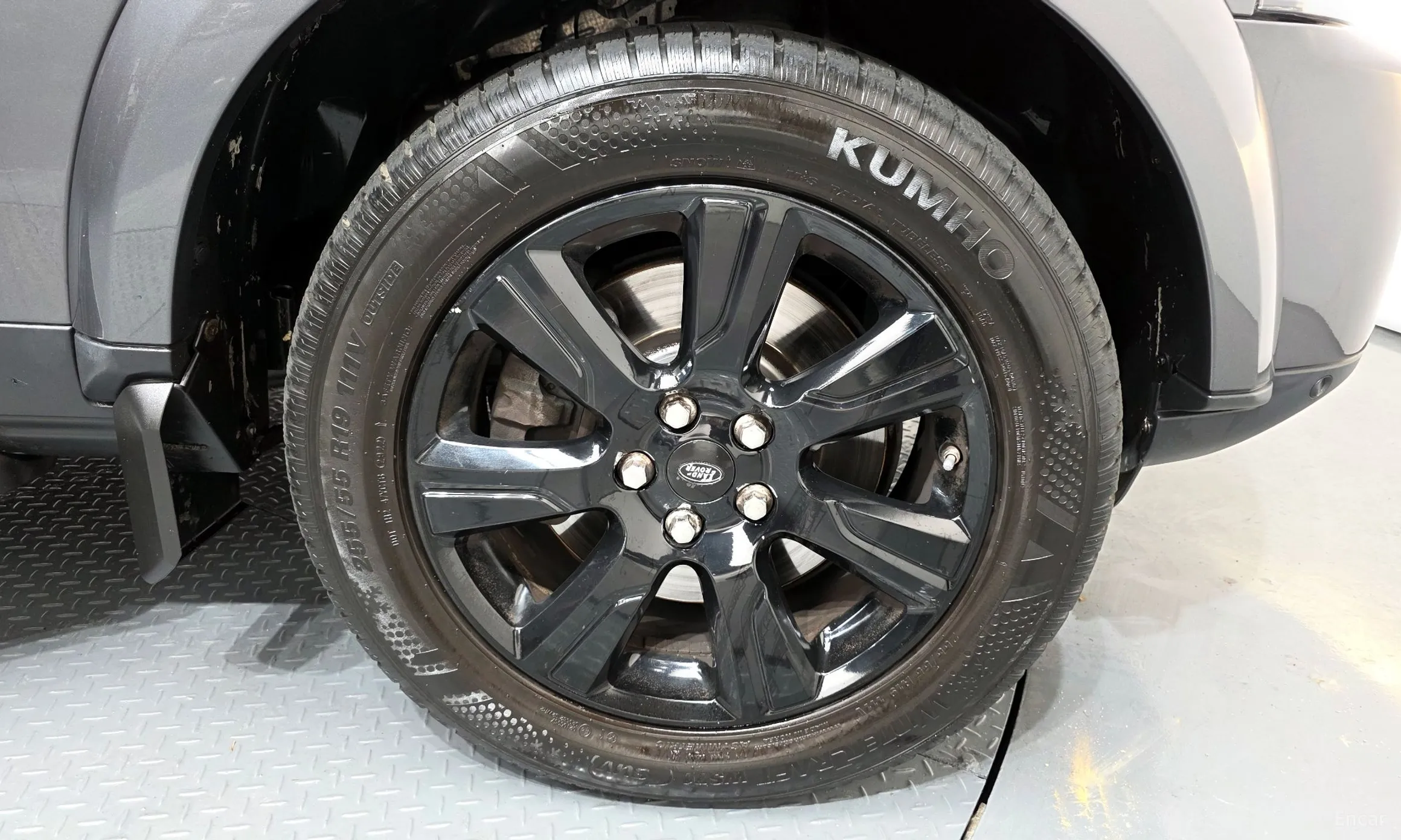 Land Rover Discovery 4 превью 5