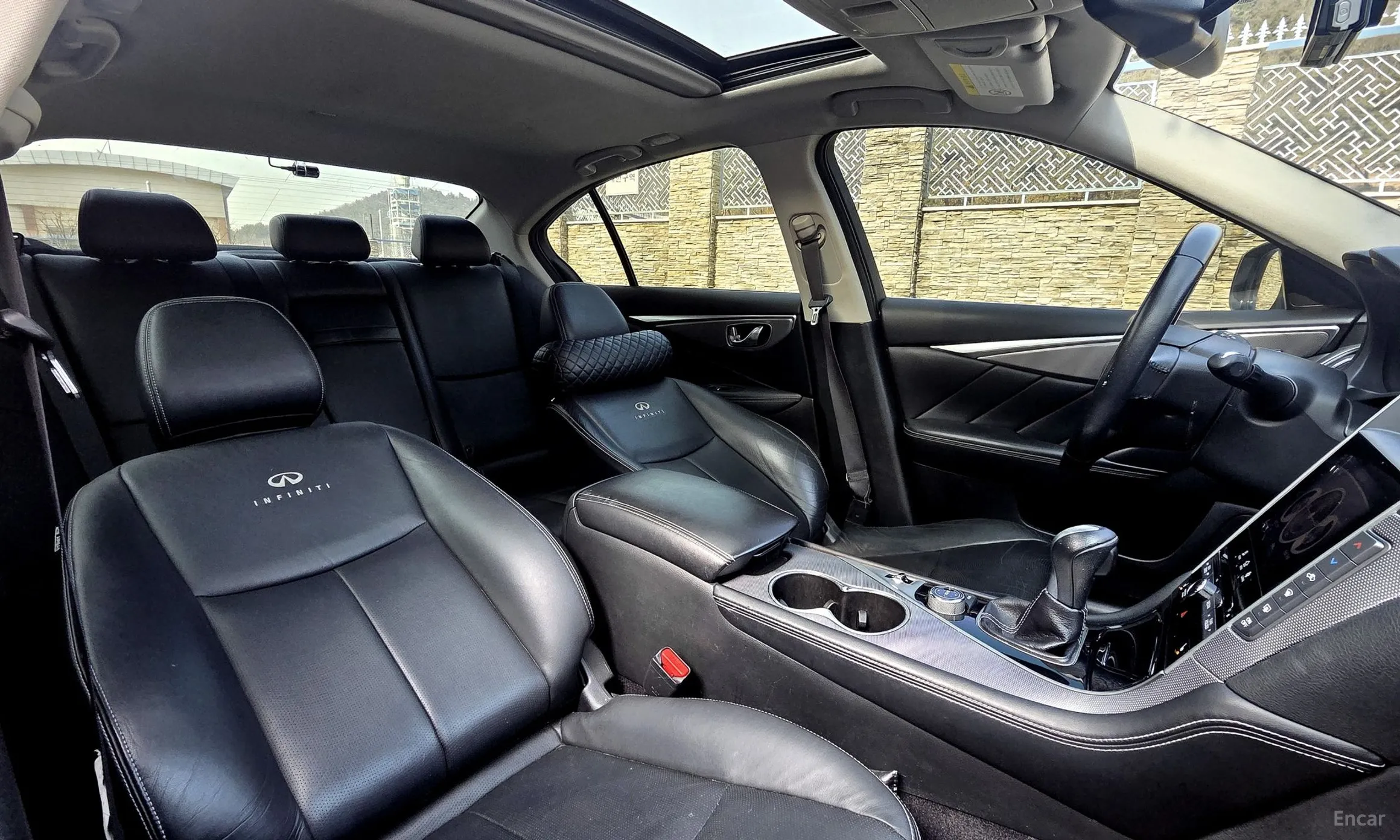 Infiniti Q50 превью 10
