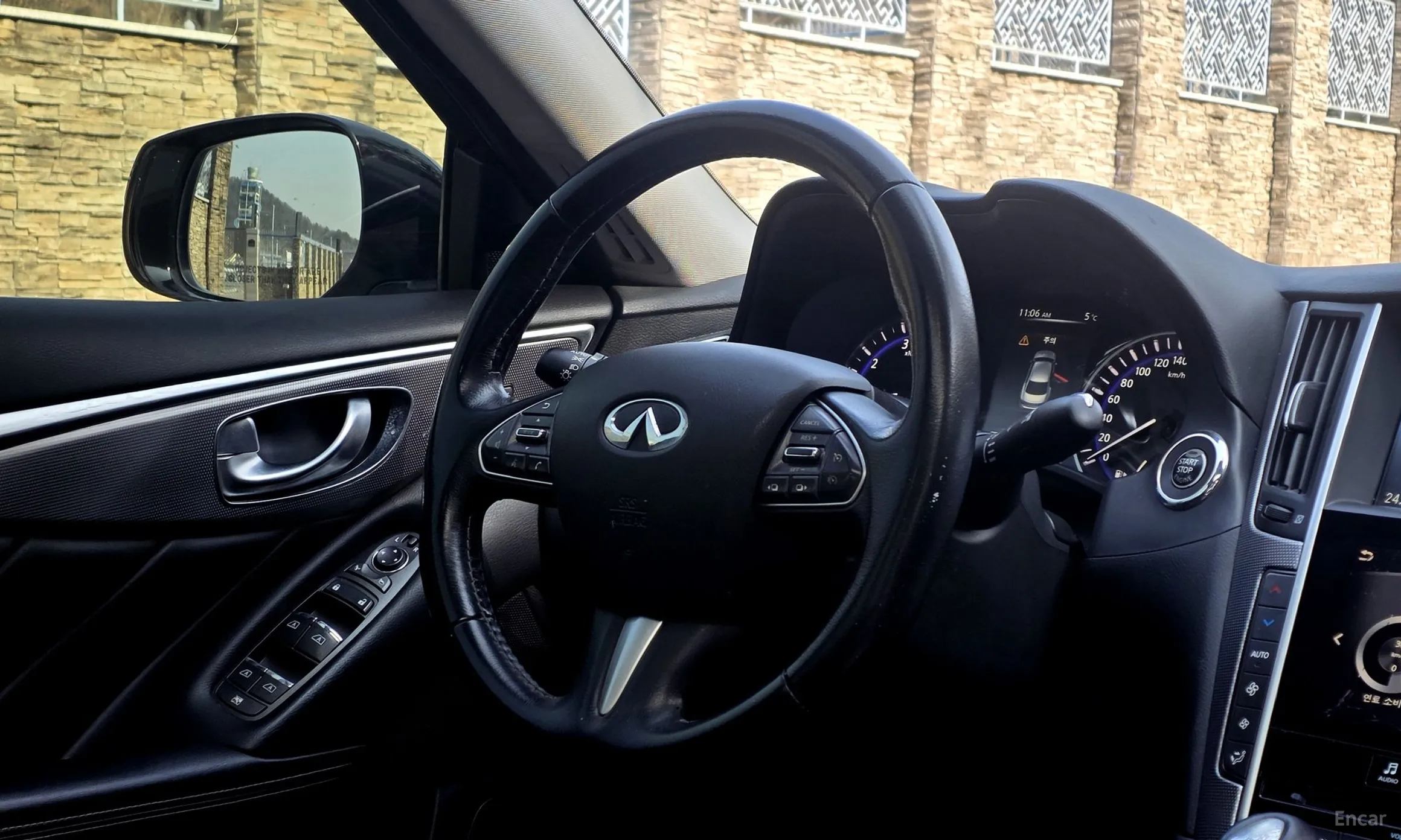 Infiniti Q50 превью 8