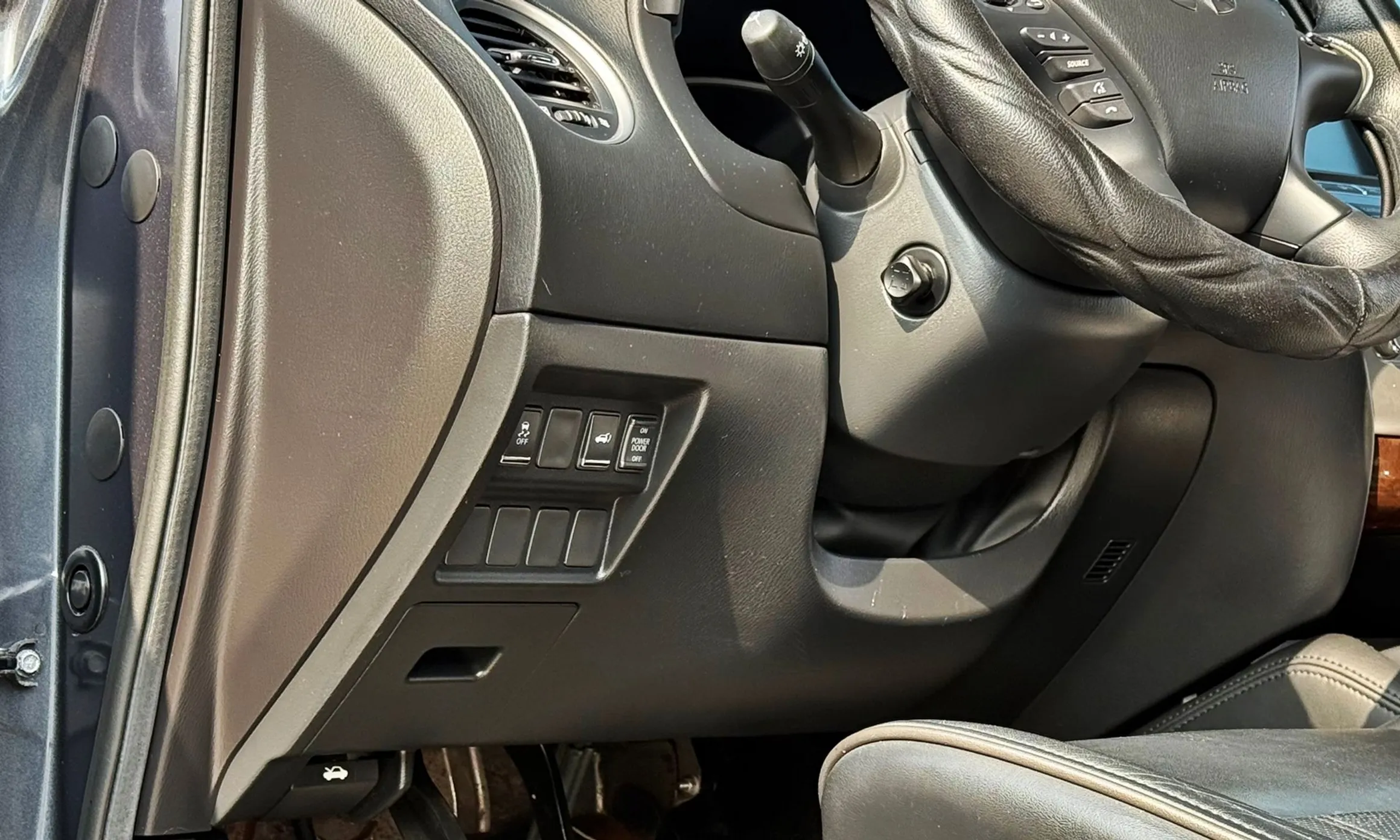 Infiniti QX60 превью 11