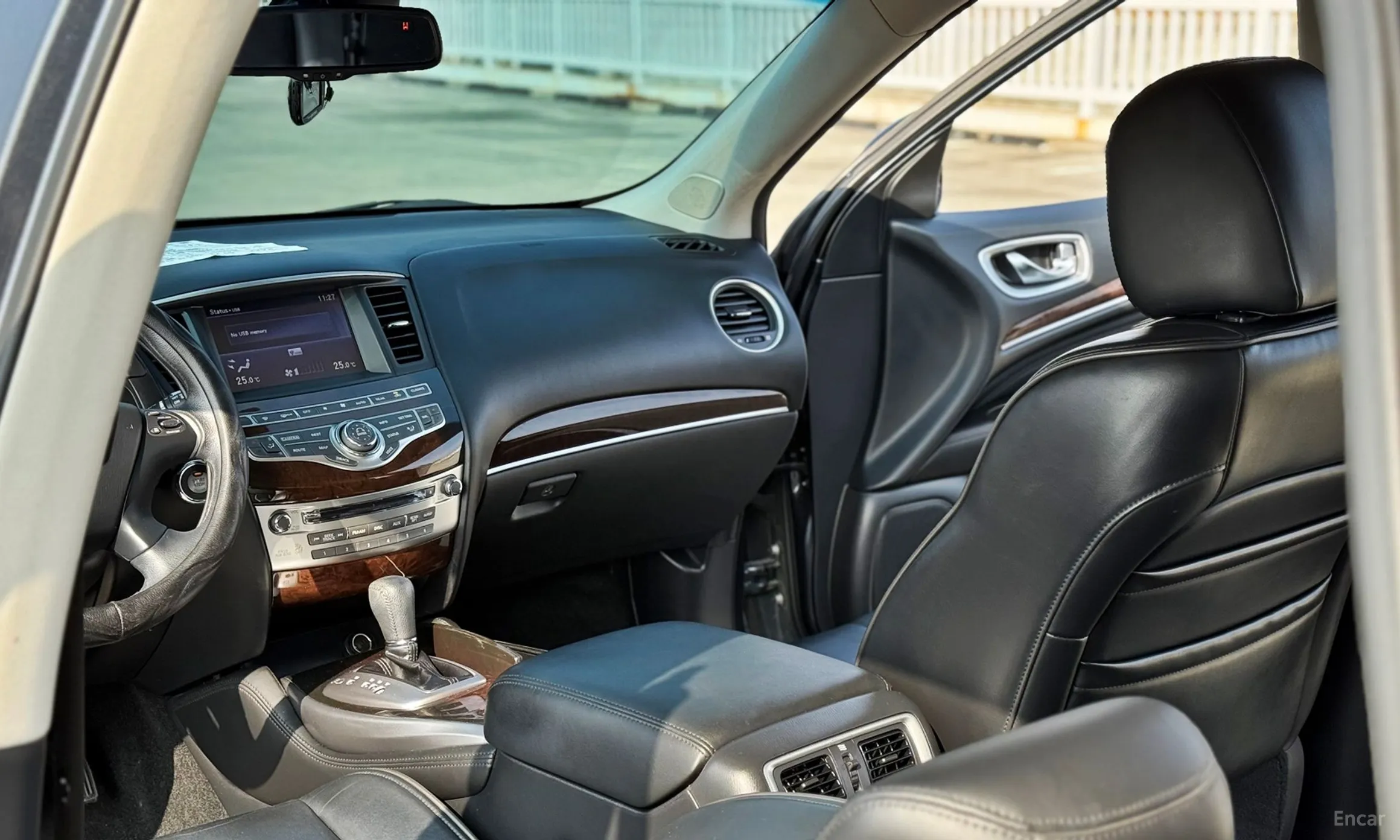 Infiniti QX60 превью 8