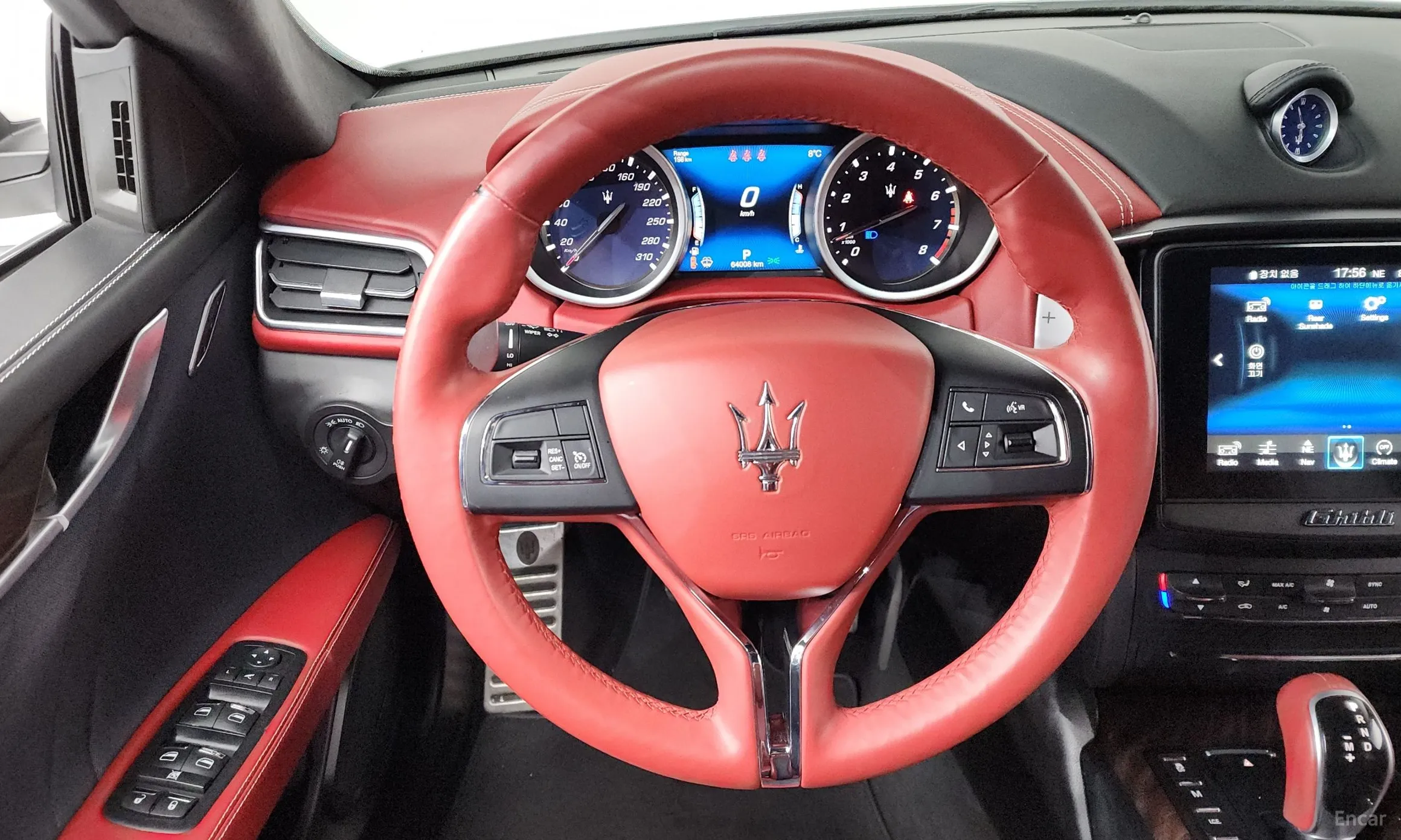 Maserati Ghibli превью 13