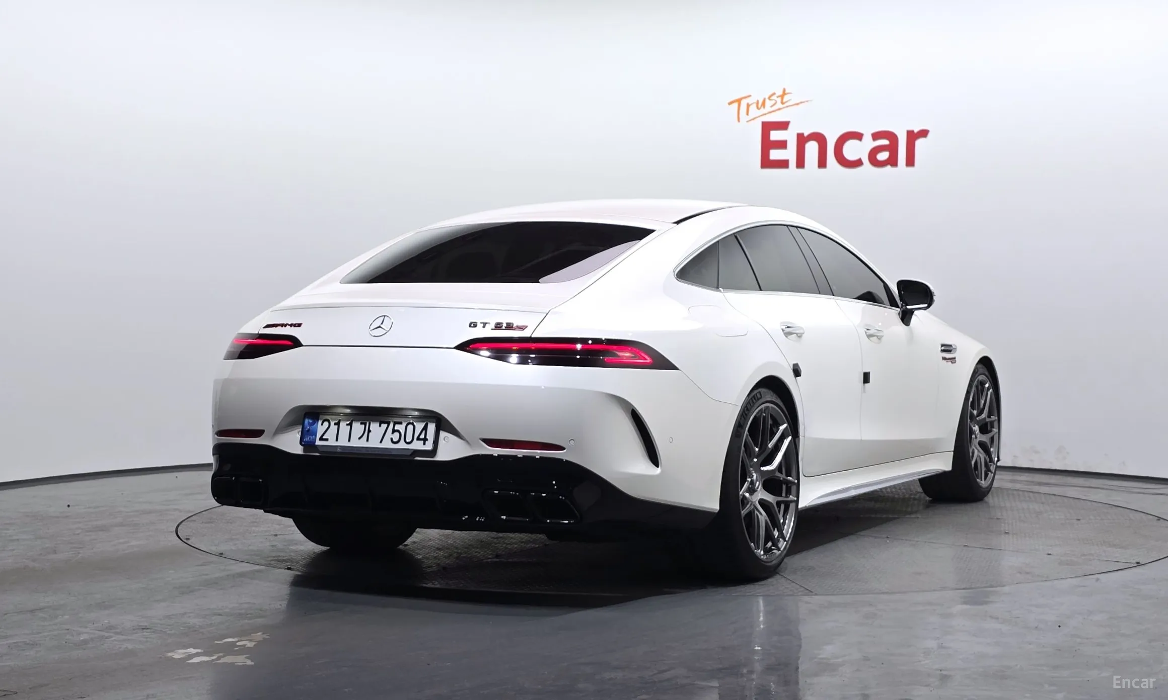 Mercedes Benz AMG GT