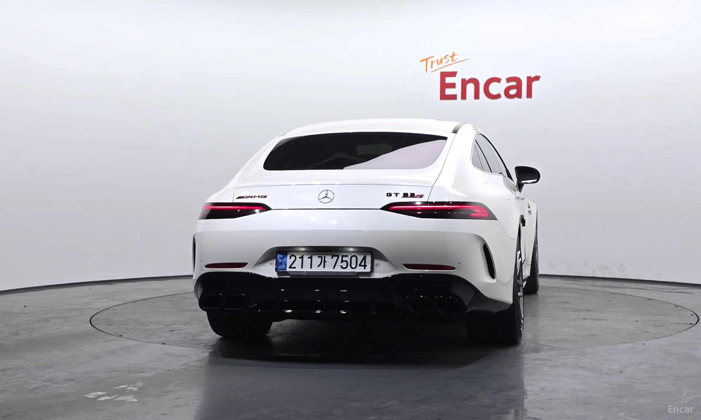 Mercedes Benz AMG GT превью 4
