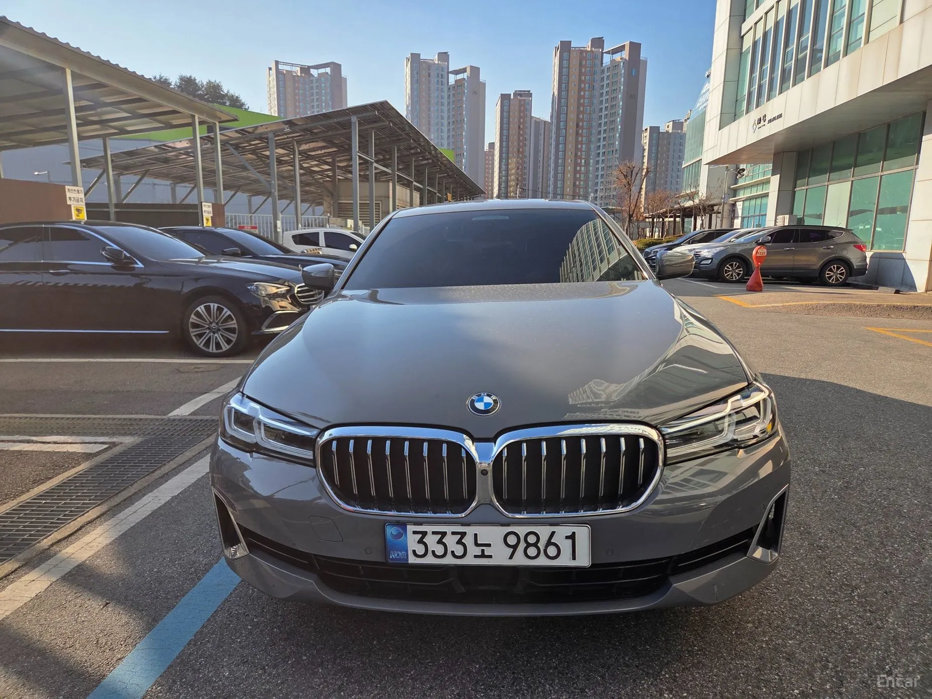 BMW 5 Series (G30) превью 3