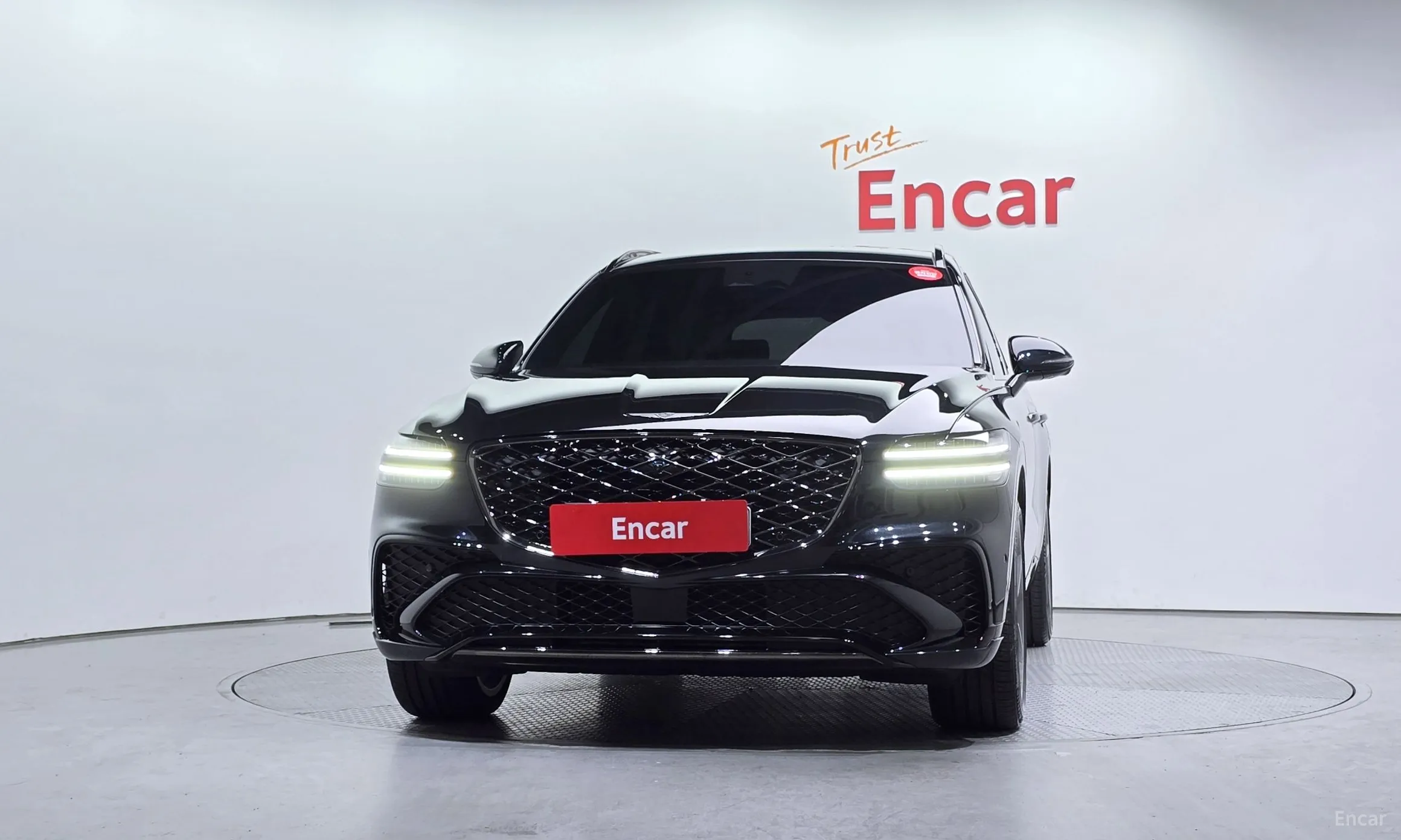 Genesis GV70 превью 3