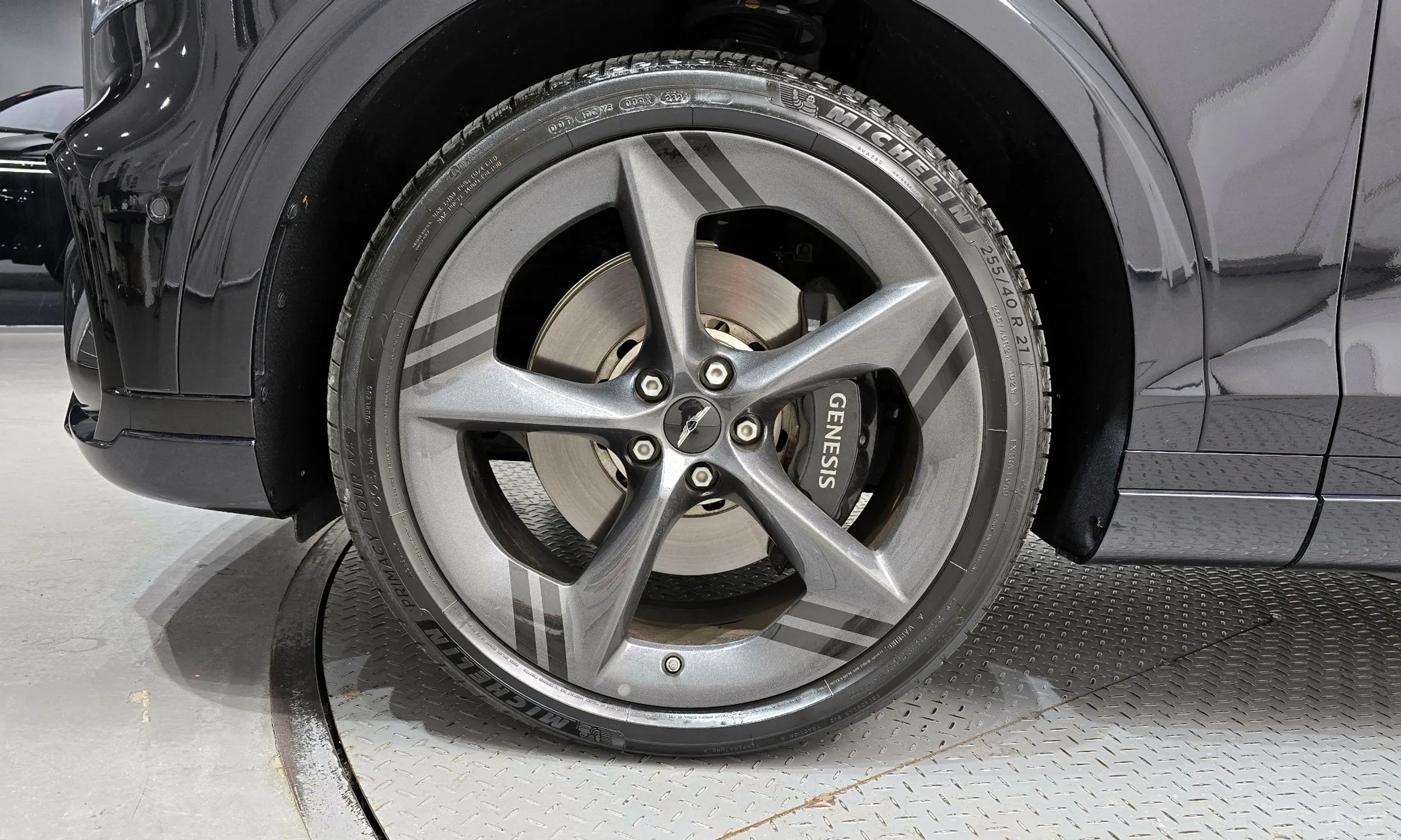 Genesis GV70 превью 5