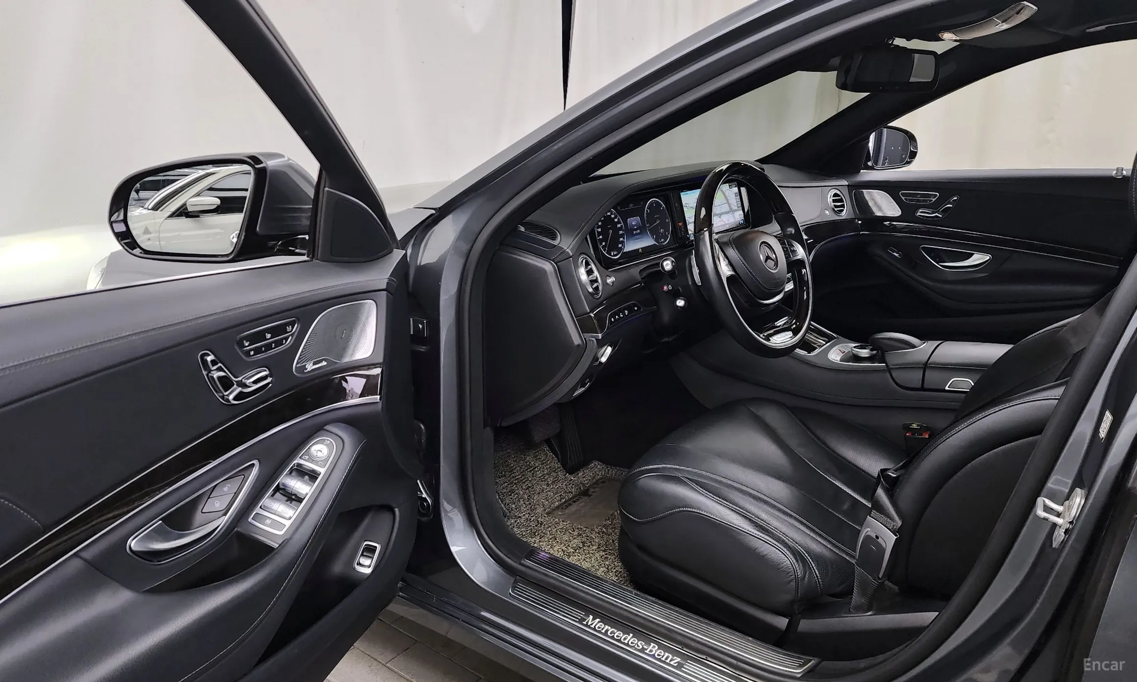 Mercedes Benz S-Class W222 превью 10