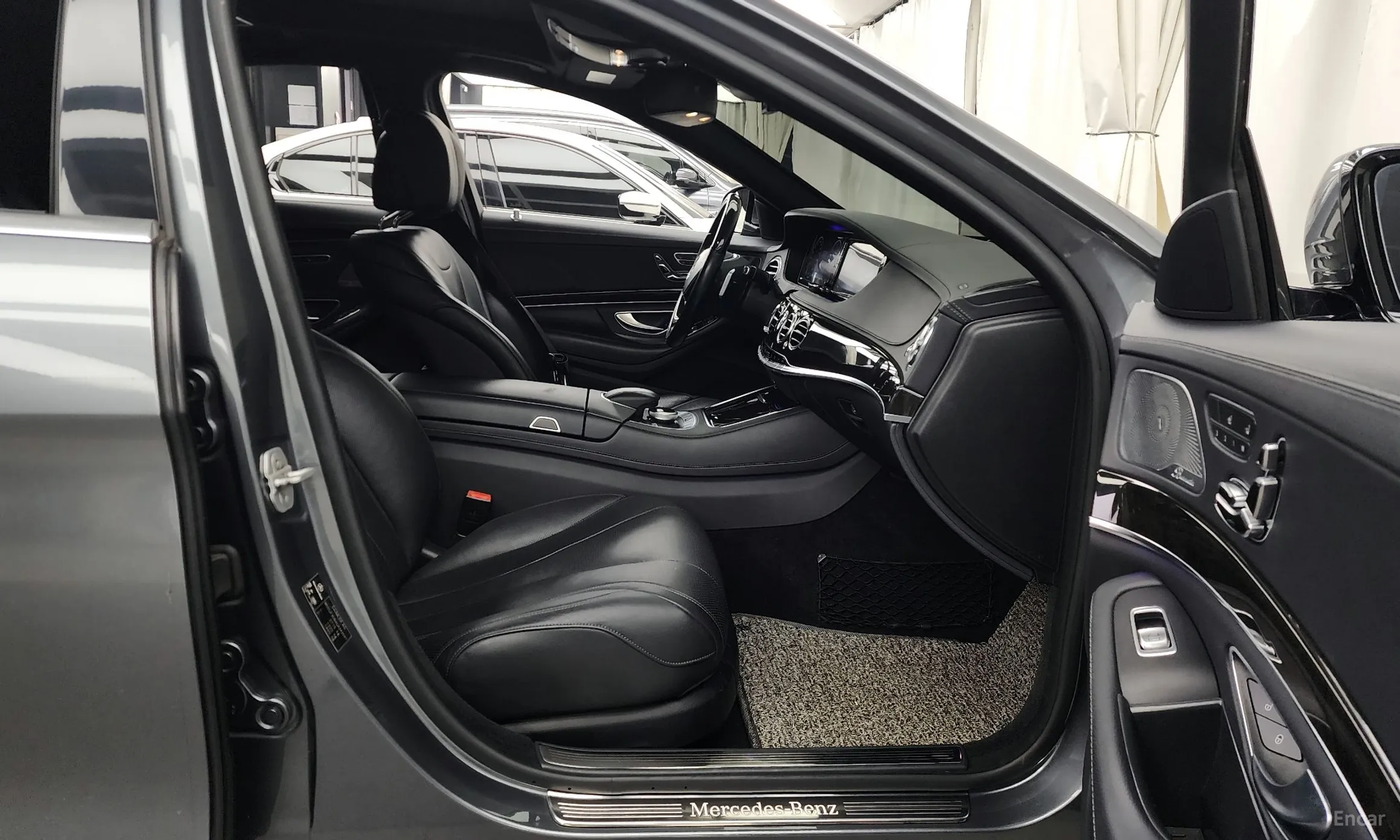 Mercedes Benz S-Class W222 превью 11