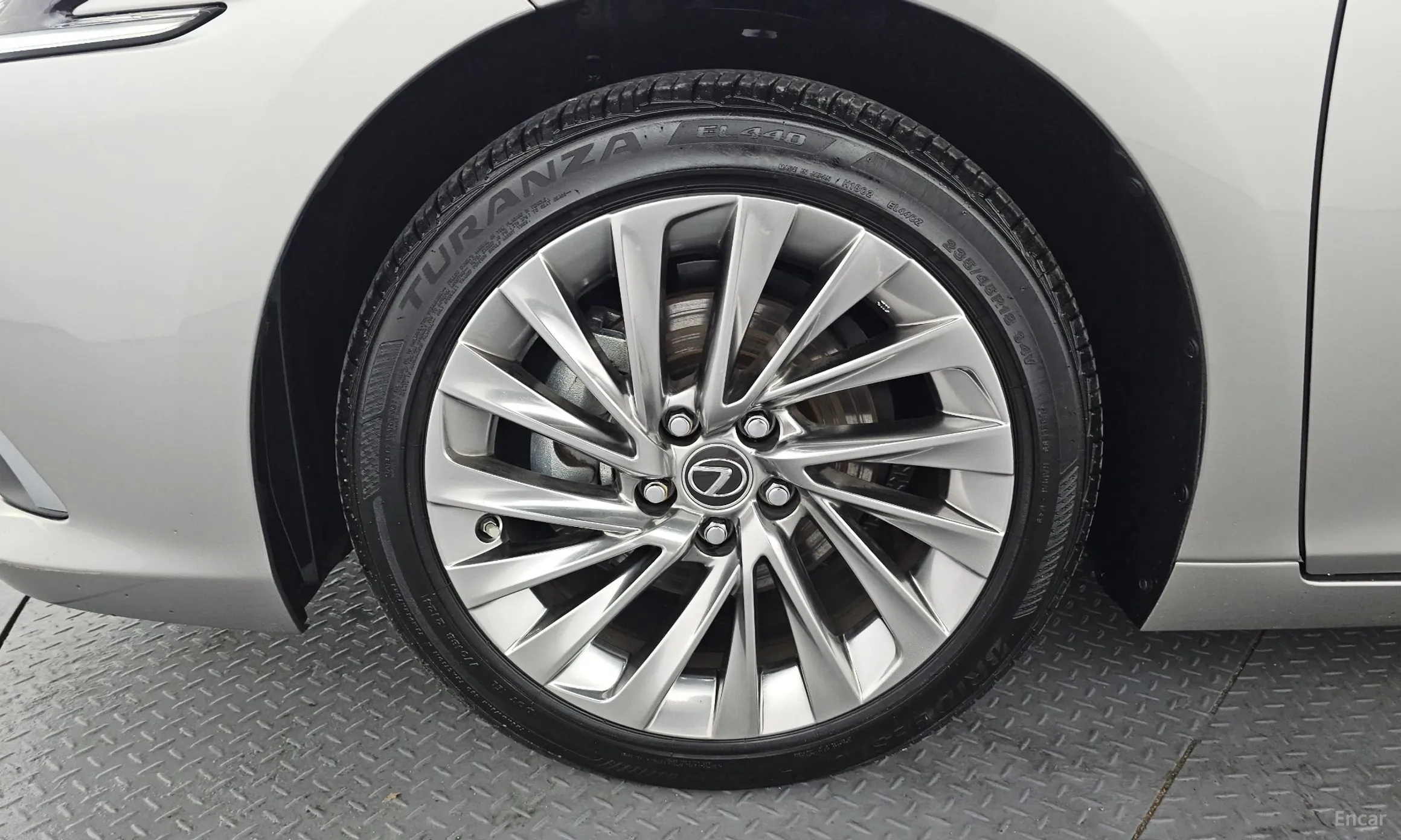 Lexus ES300h 7th Generation превью 5