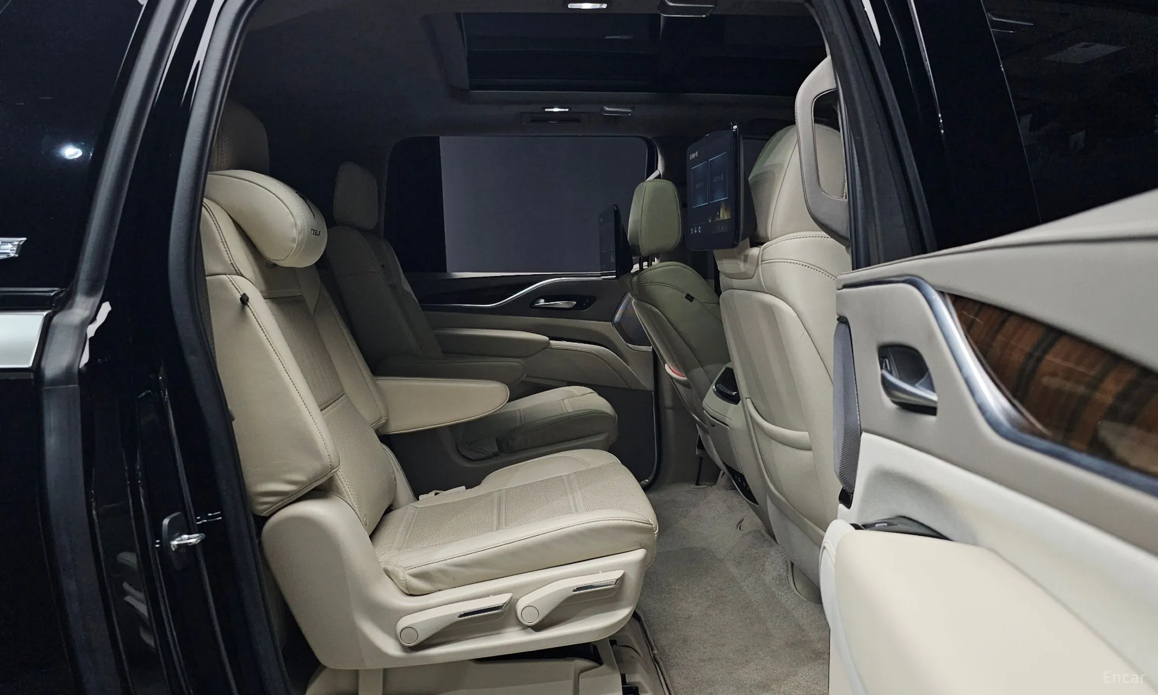 Cadillac Escalade 5th Generation превью 12