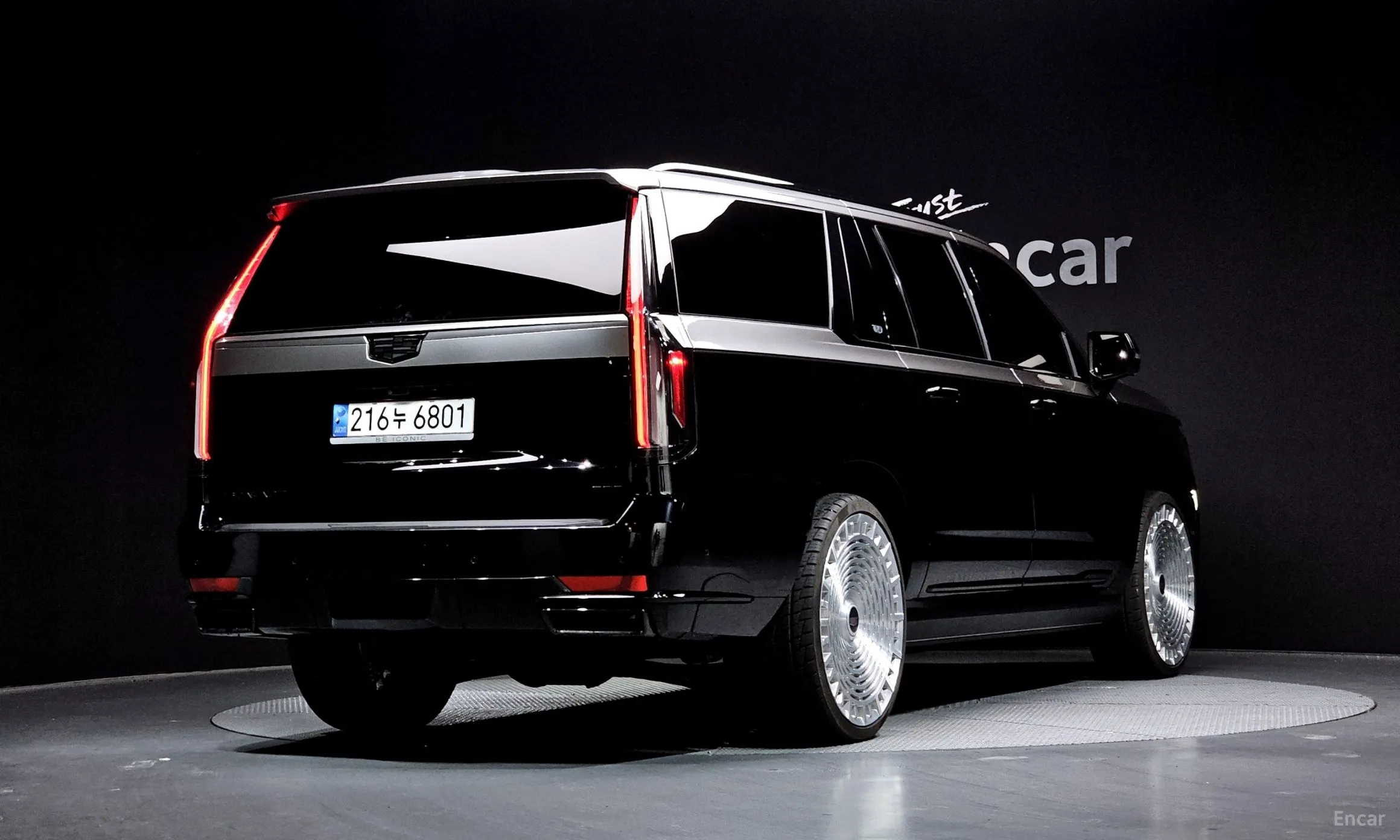 Cadillac Escalade 5th Generation