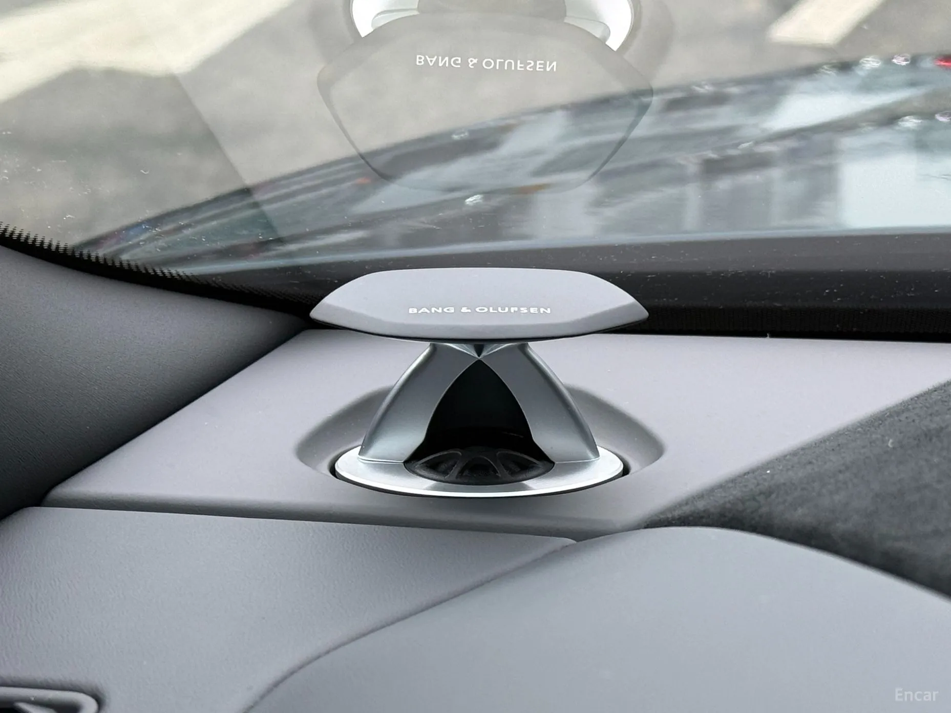 Lamborghini Urus превью 17