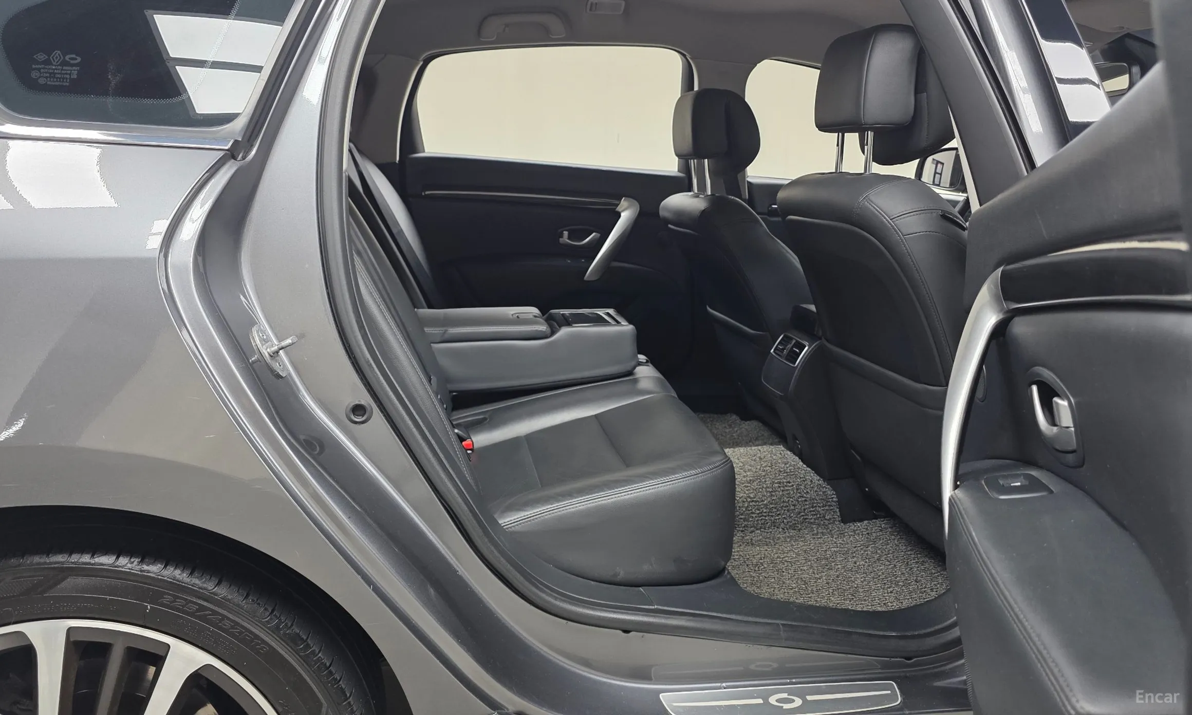 Renault Korea (Samsung) SM7 превью 12