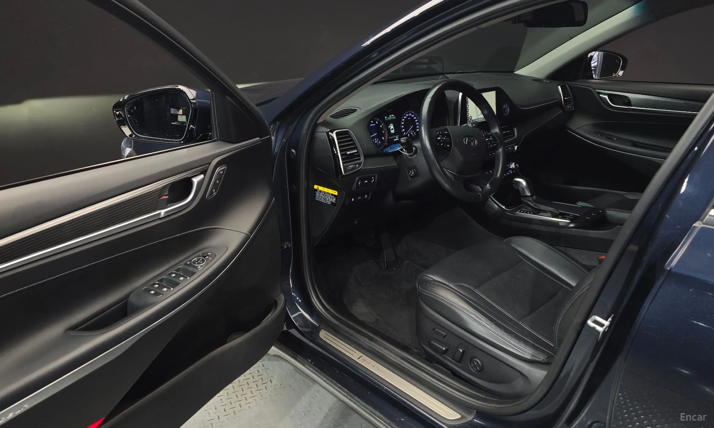 Hyundai Grandeur IG превью 10