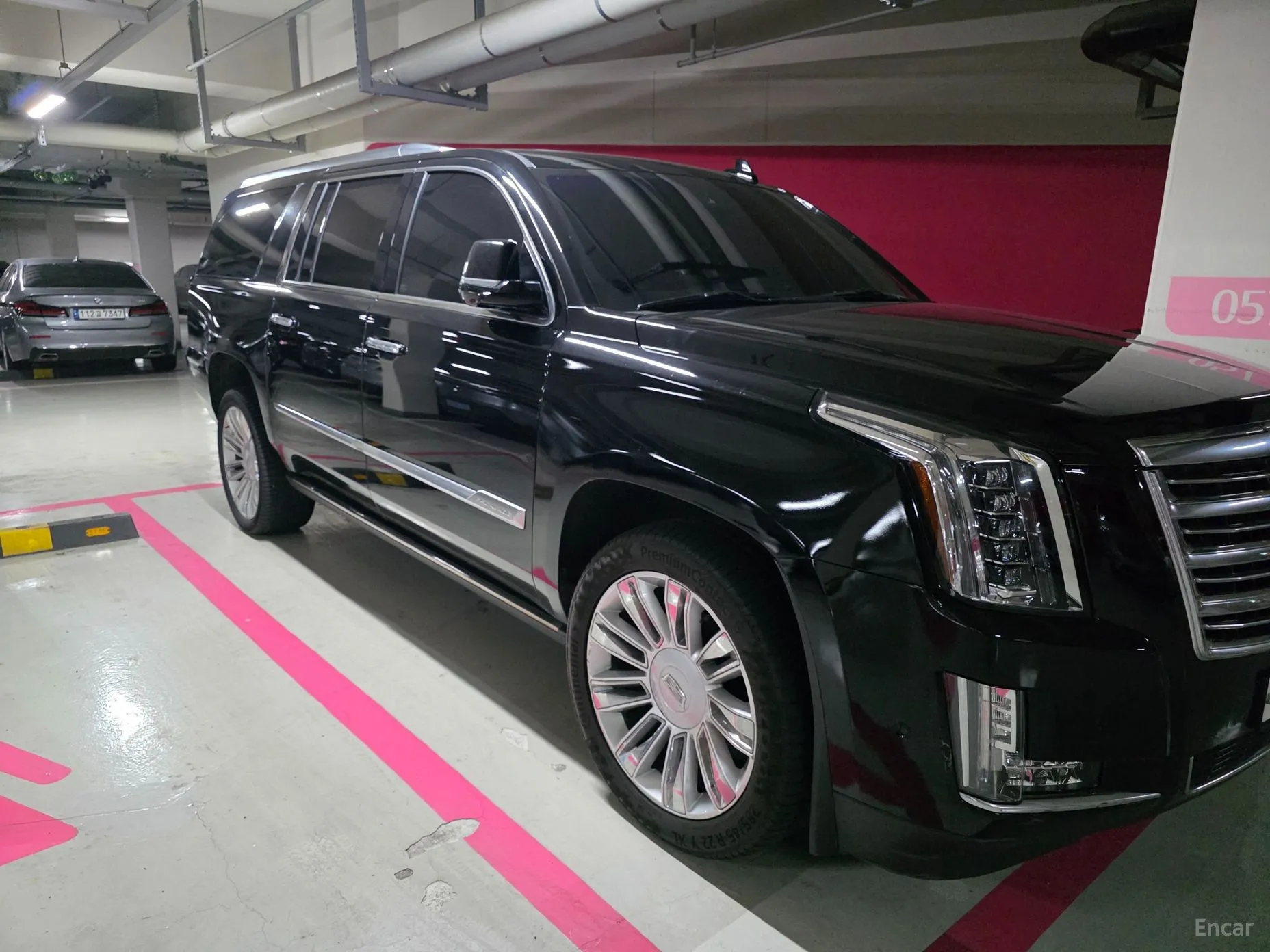 Cadillac Escalade превью 3