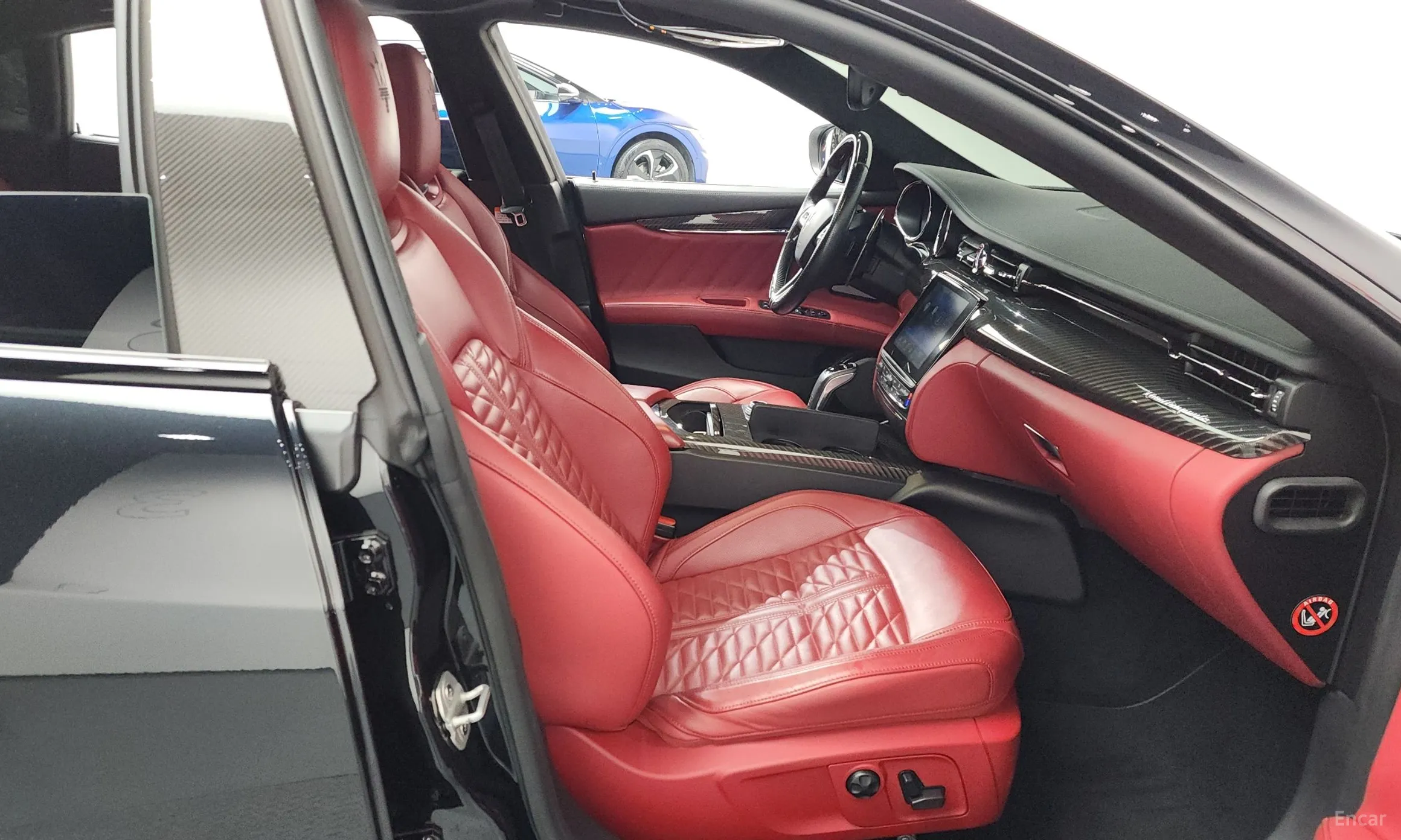 Maserati Quattroporte превью 11