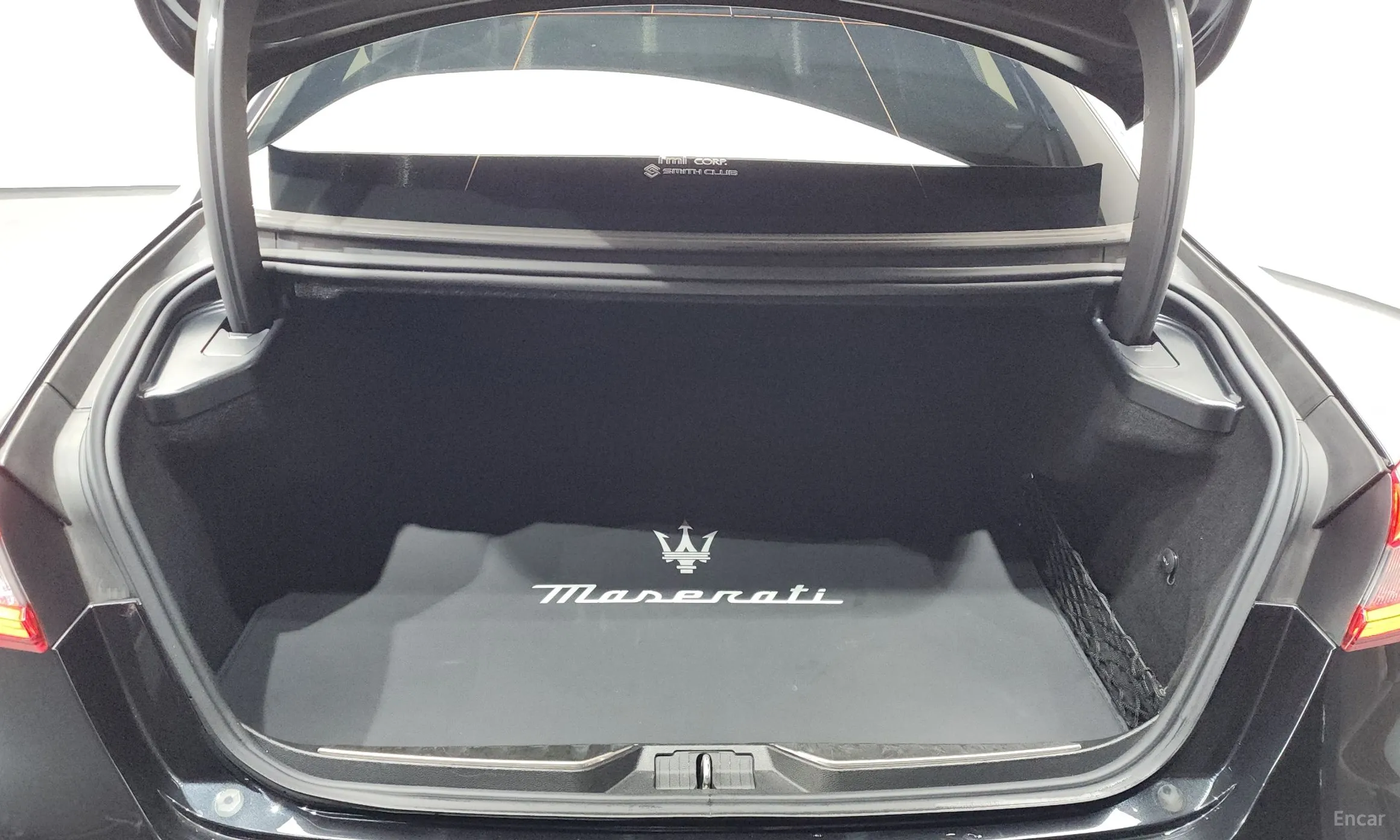 Maserati Quattroporte превью 20