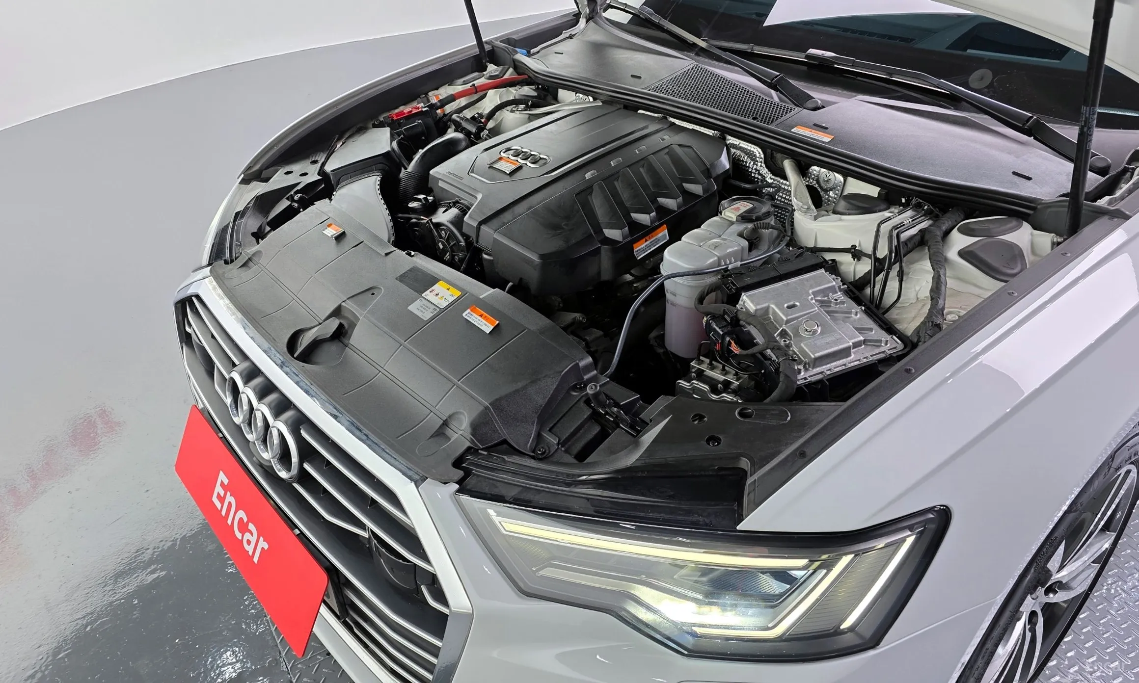 Audi A6 (C8) превью 6
