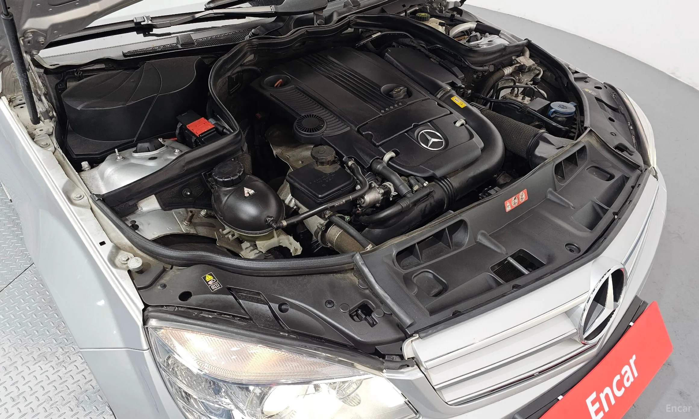 Mercedes Benz C-Class W204 превью 6