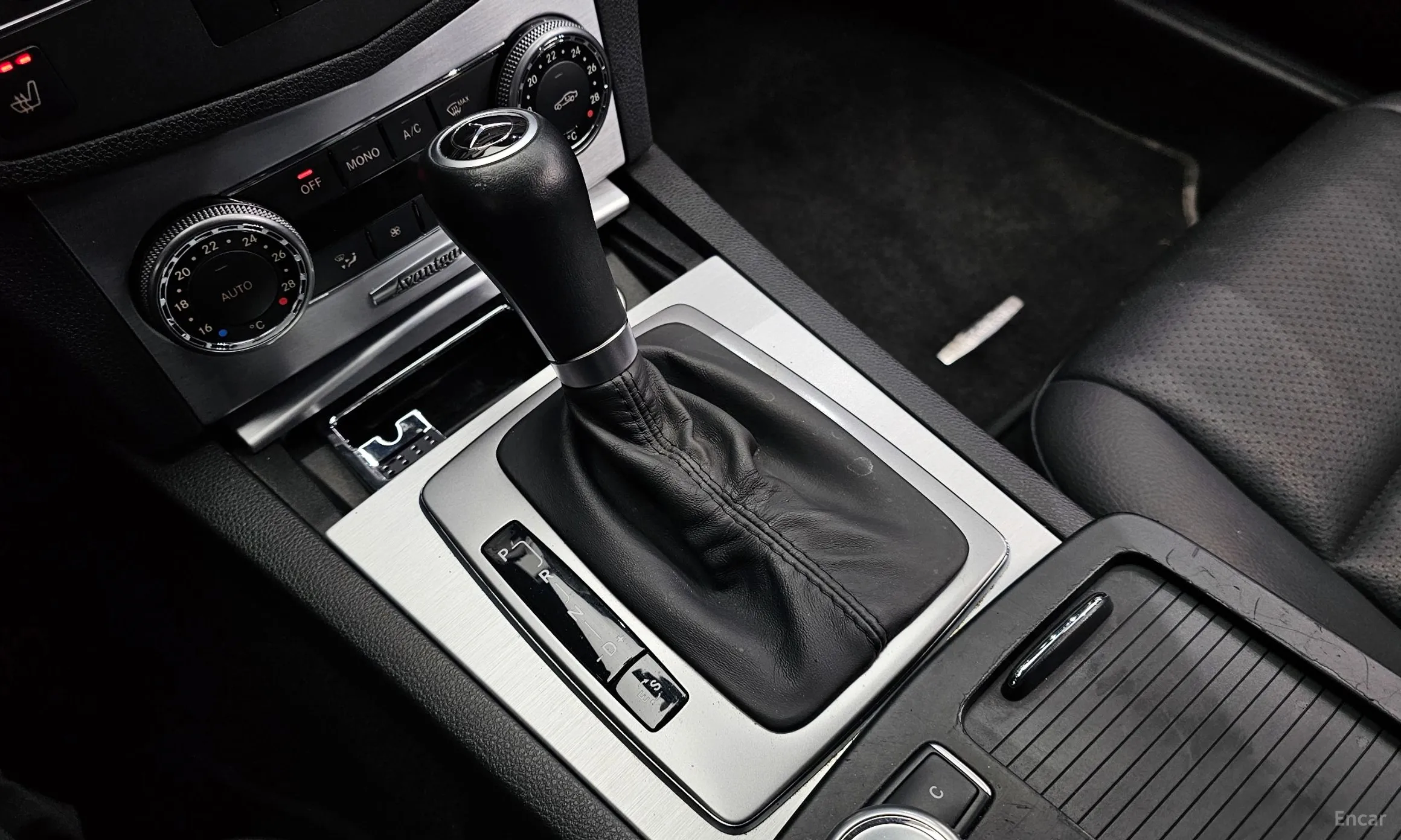 Mercedes Benz C-Class W204 превью 9
