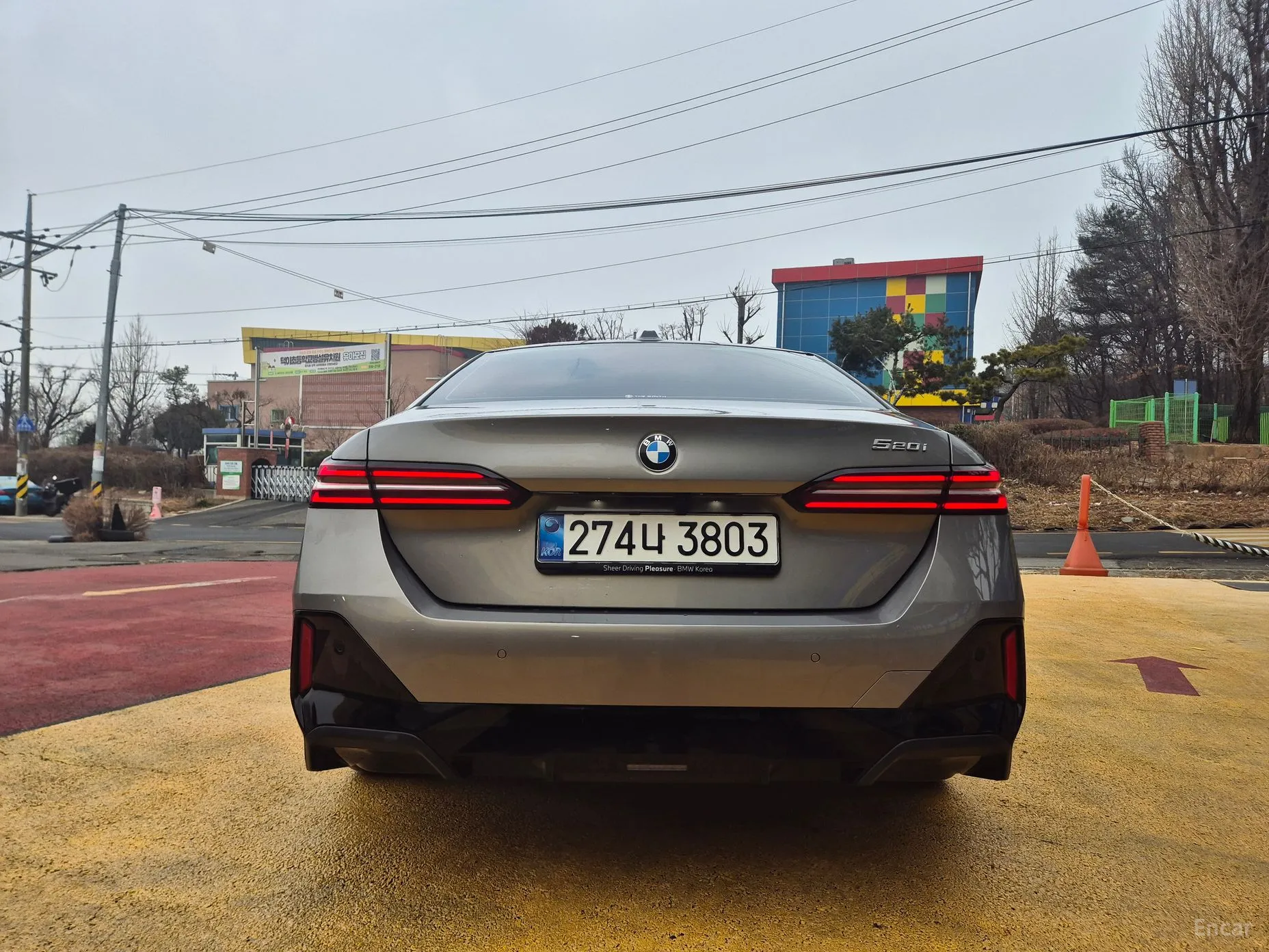 BMW 5 Series (G60) превью 3