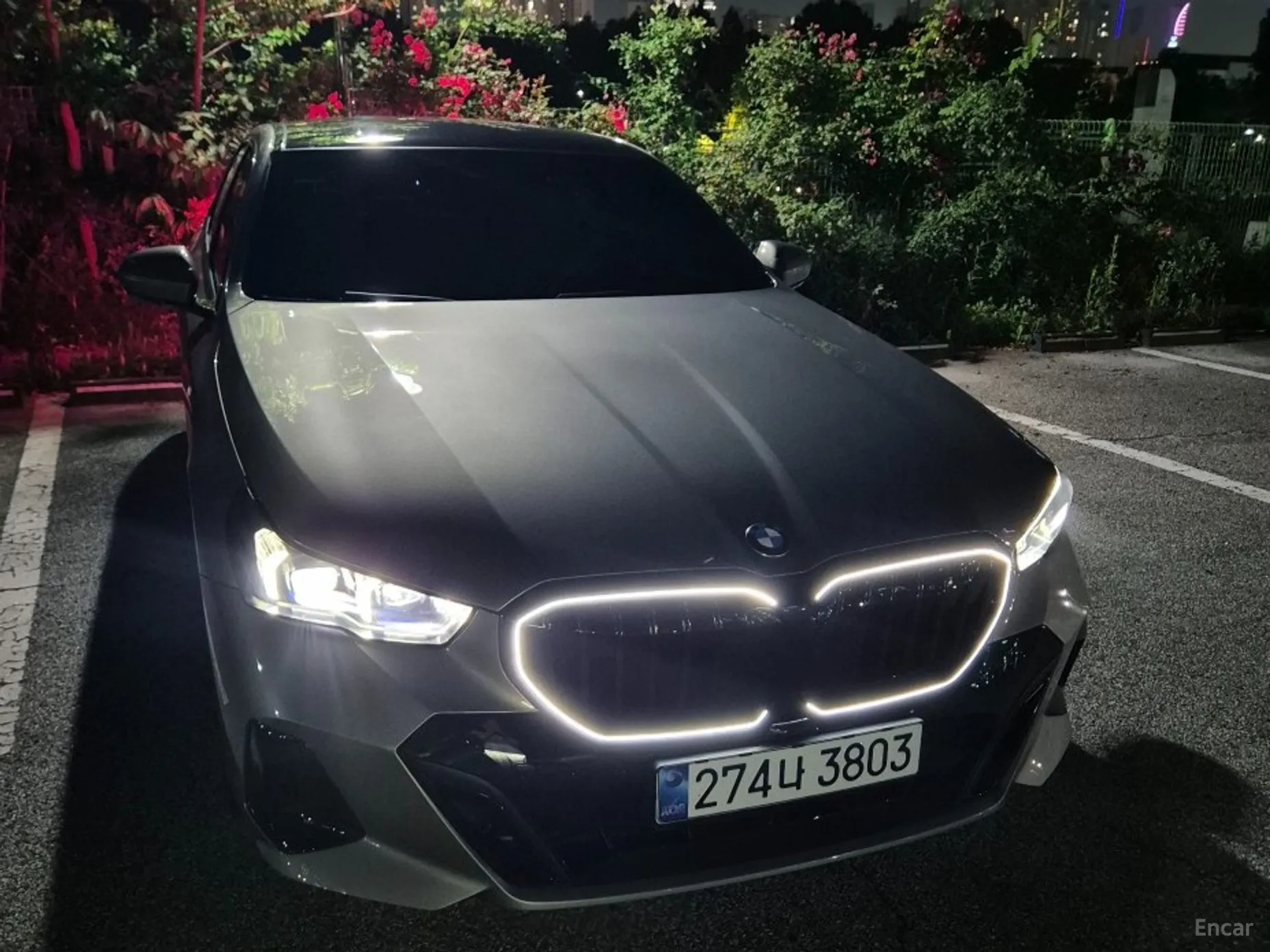 BMW 5 Series (G60) превью 5