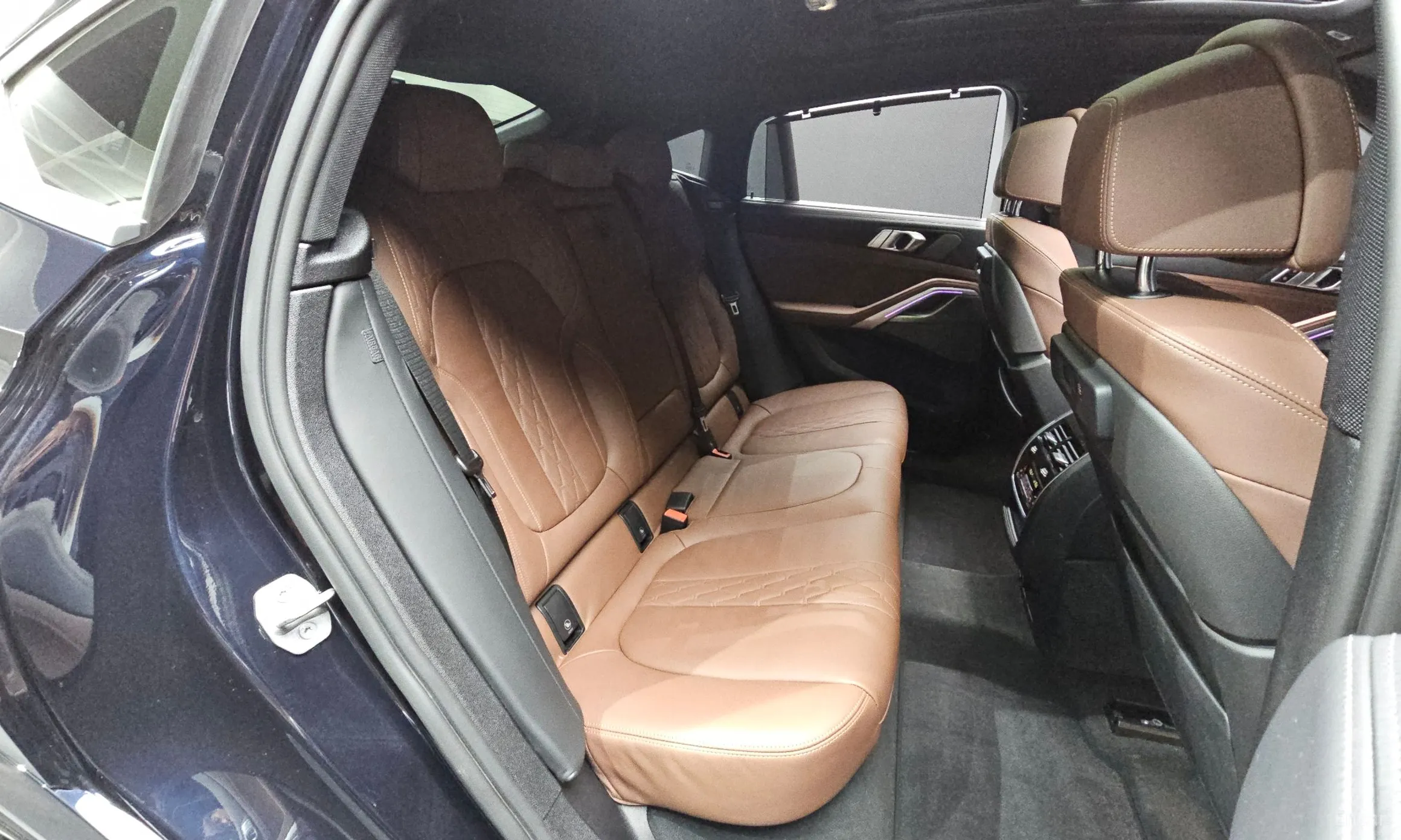 BMW X6 (G06) превью 13