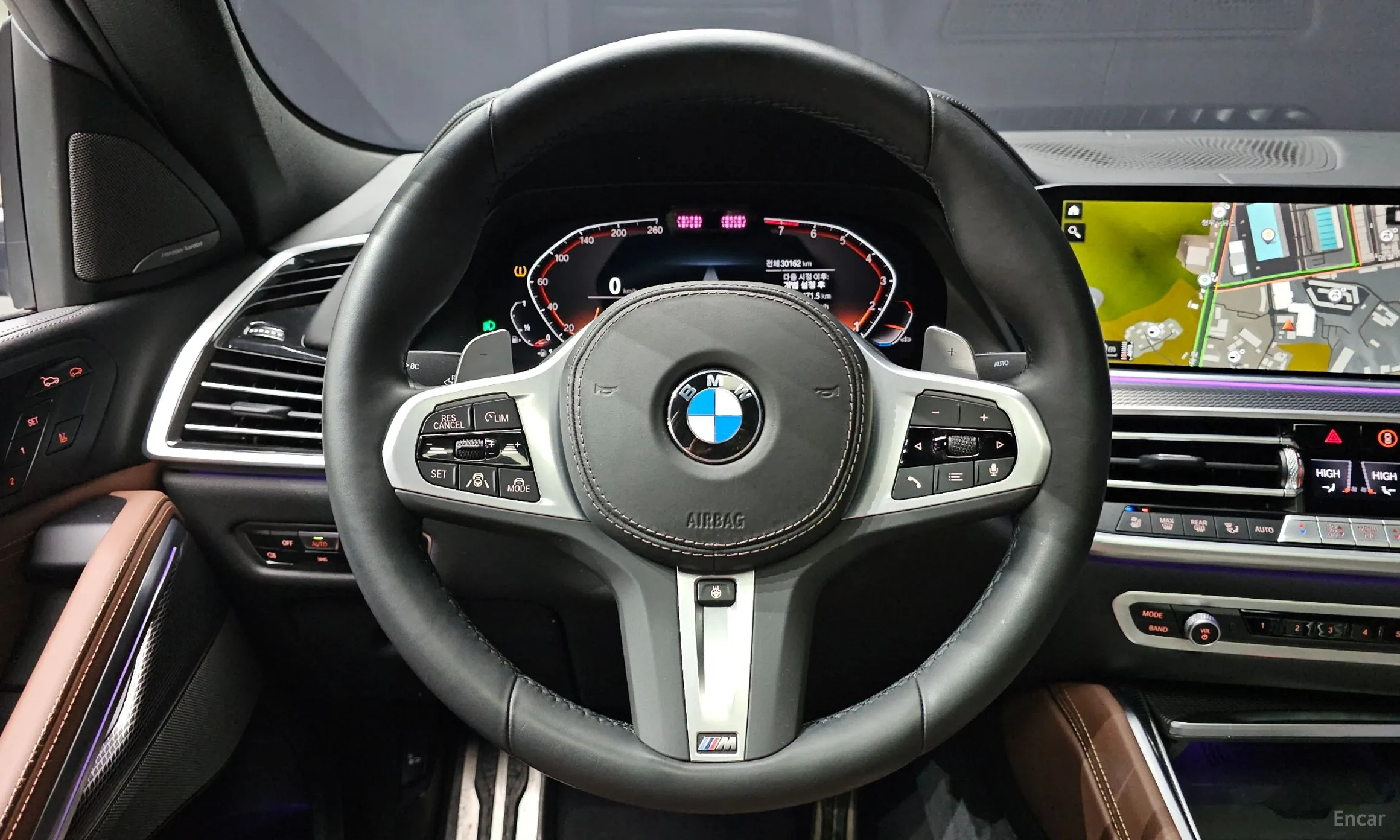 BMW X6 (G06) превью 14