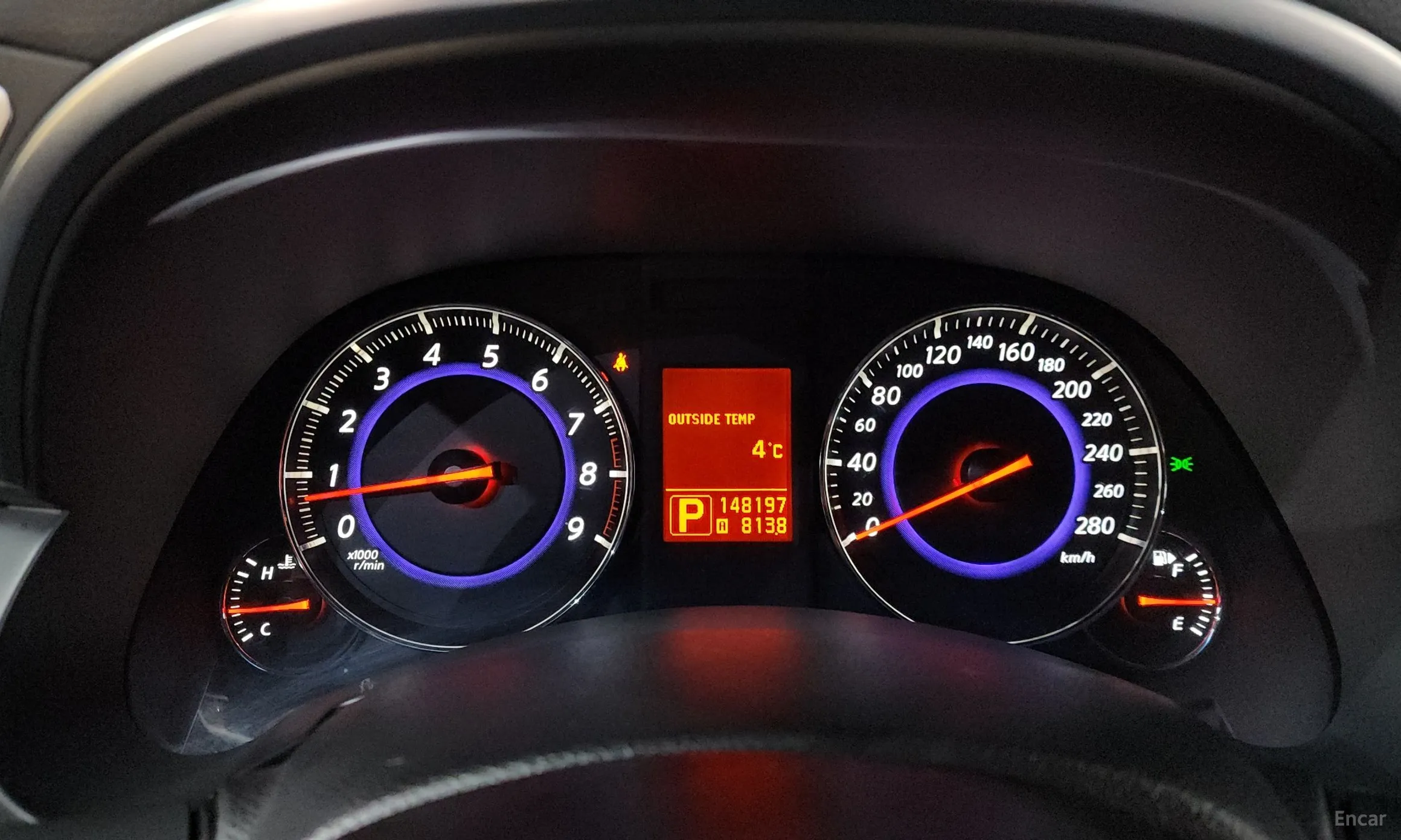 Infiniti FX35 превью 8