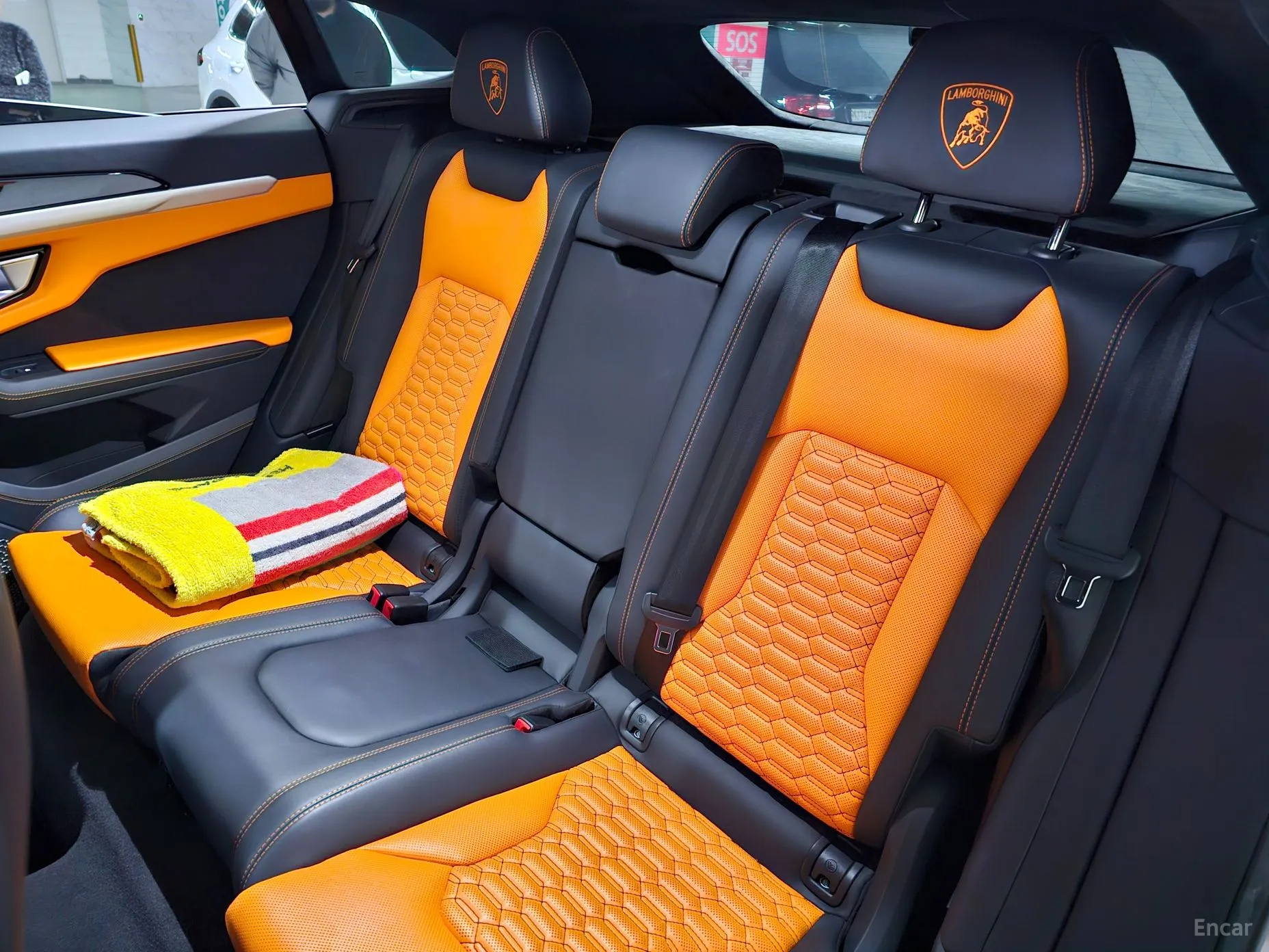 Lamborghini Urus превью 11