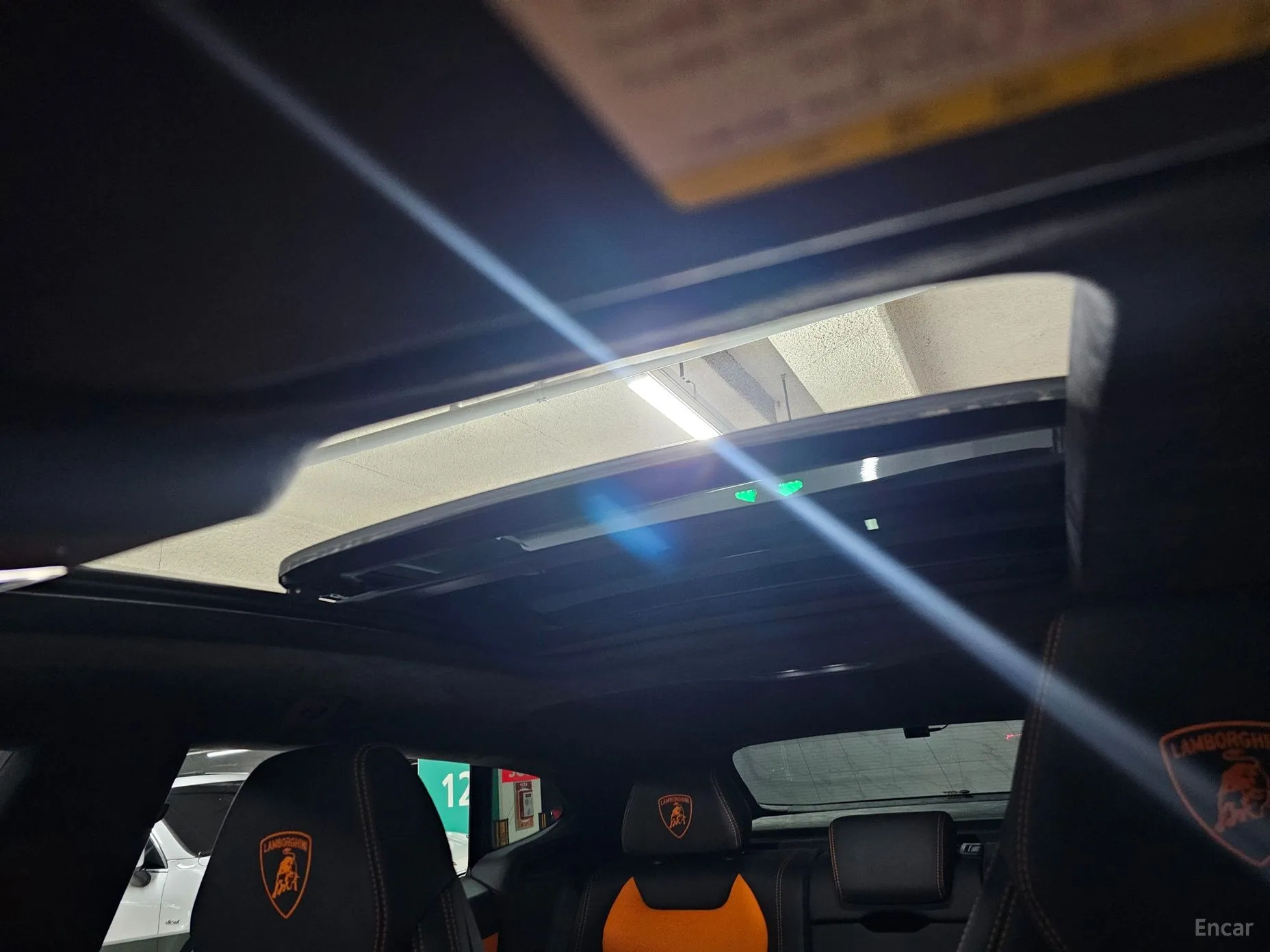 Lamborghini Urus превью 18