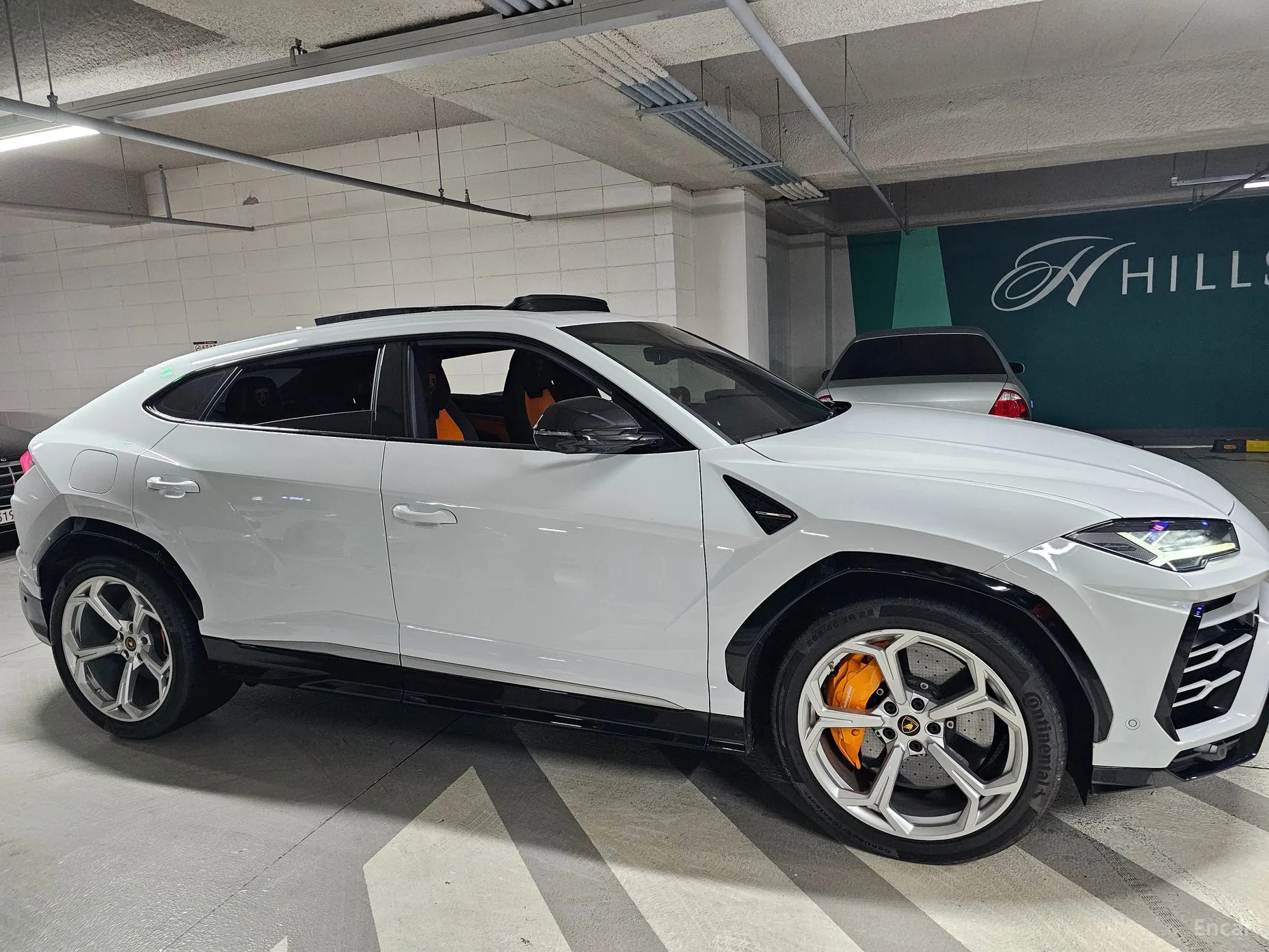 Lamborghini Urus превью 3
