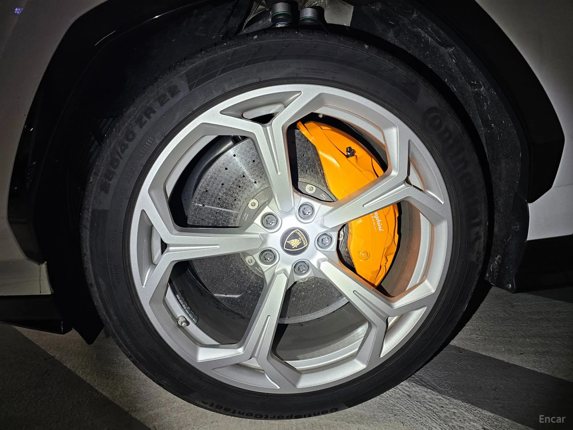 Lamborghini Urus превью 7