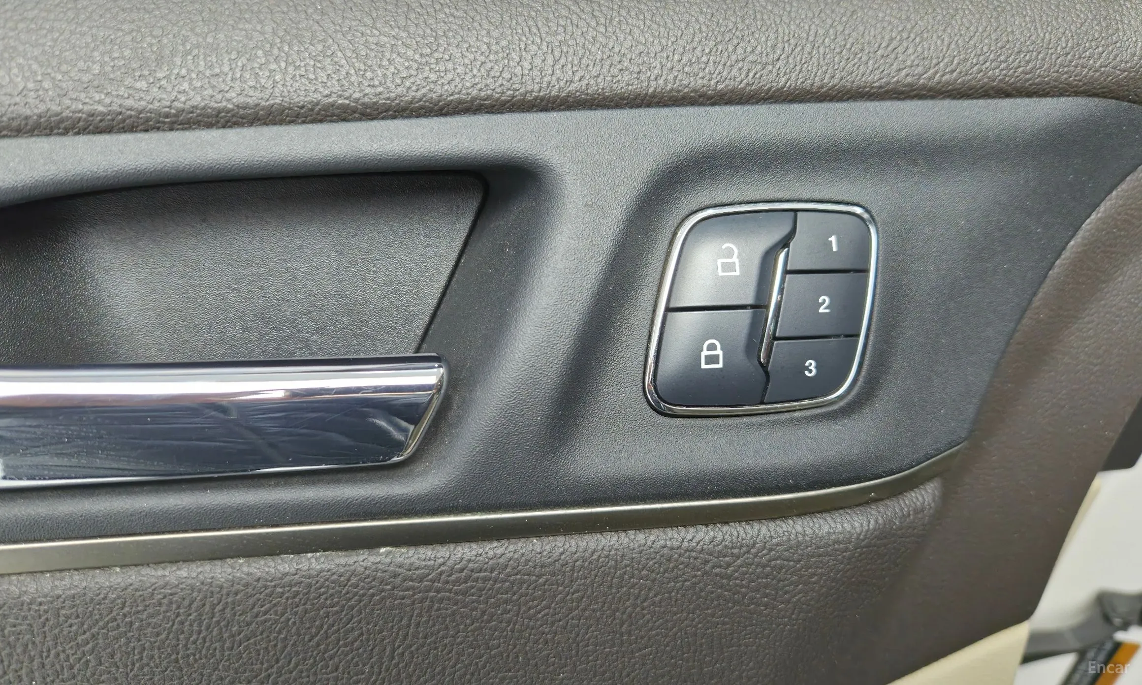 Lincoln MKC превью 15