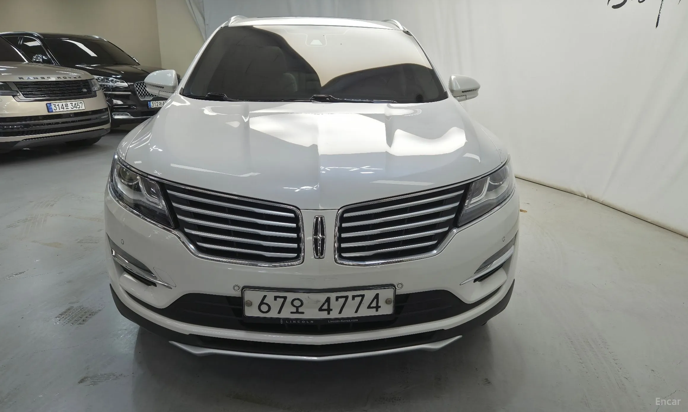 Lincoln MKC превью 4