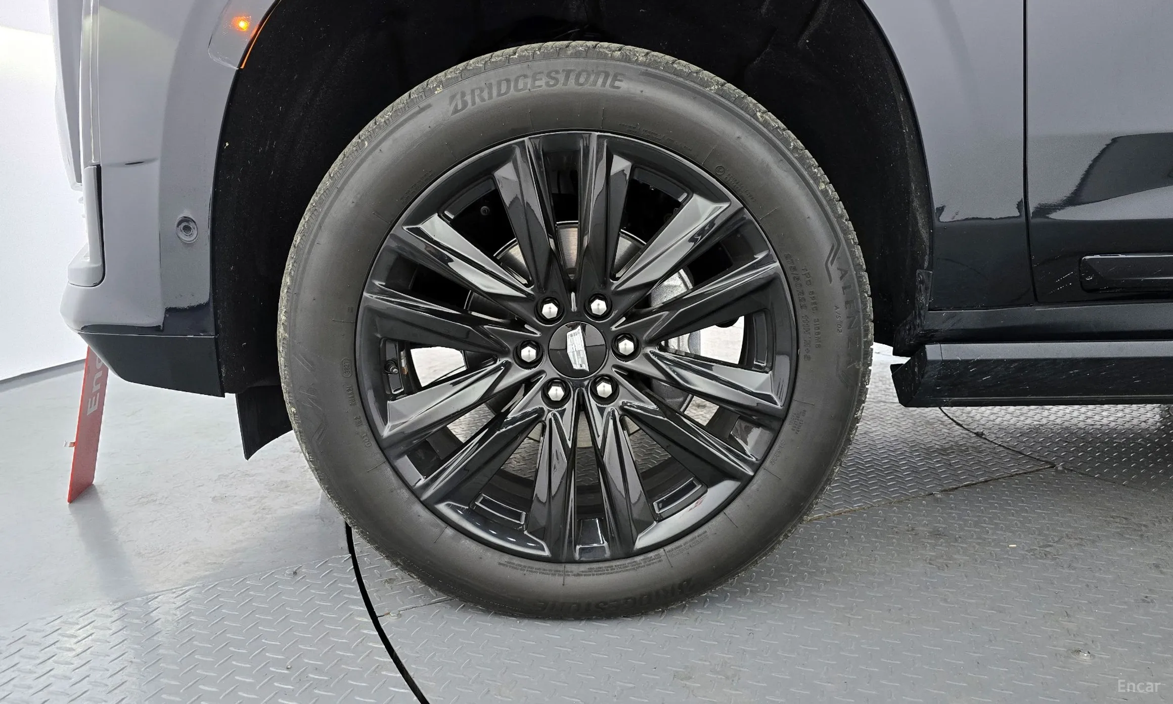 Cadillac Escalade 5th Generation превью 5