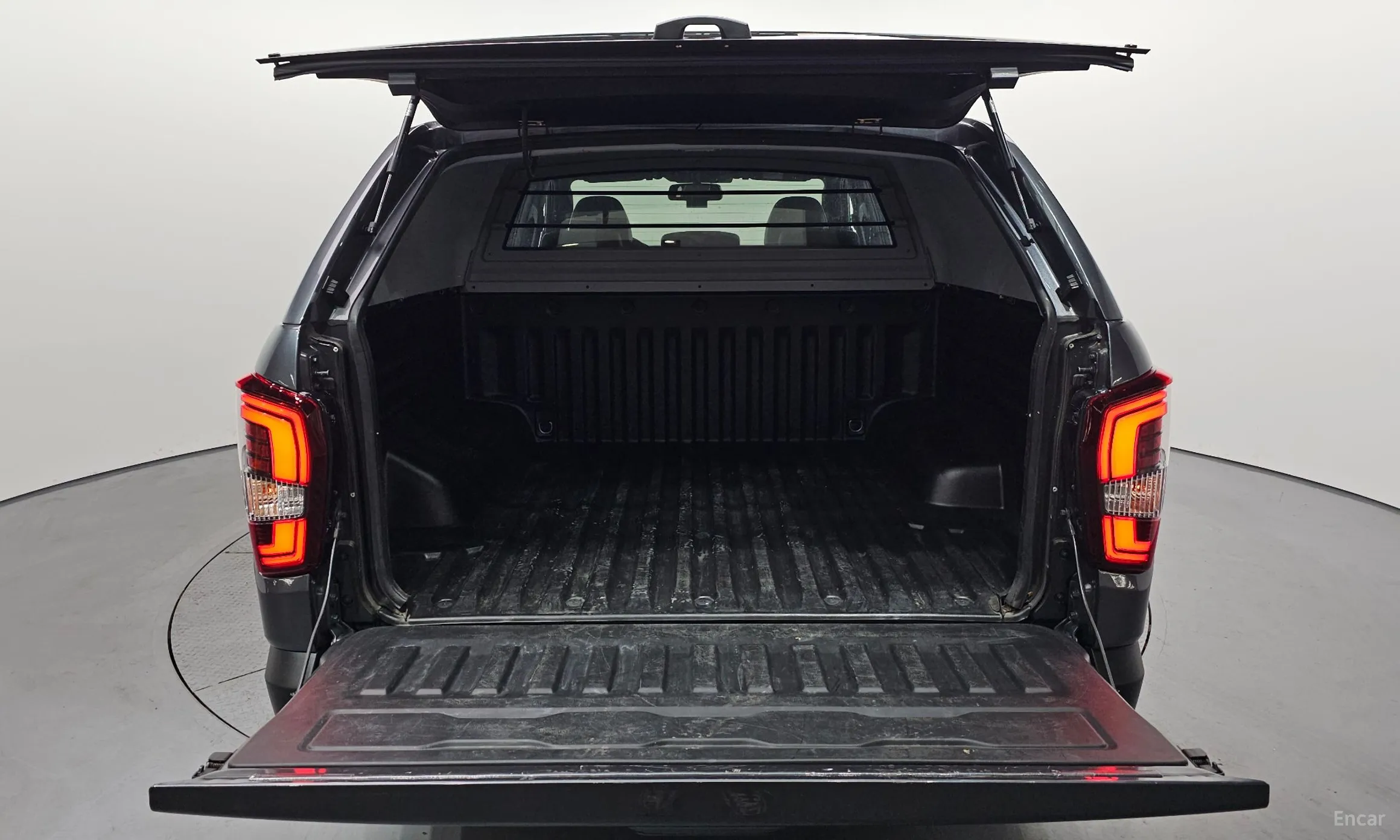 KG Mobility (SsangYong) Rexton Sports превью 20