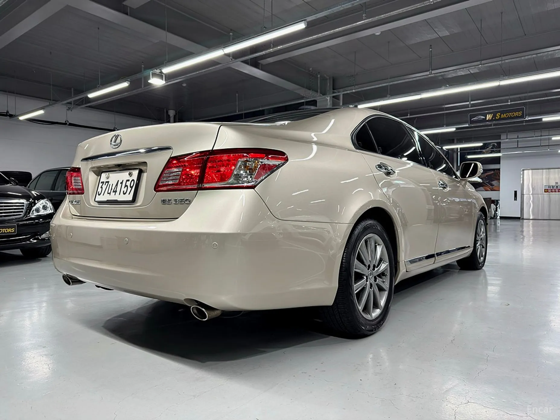 Lexus ES350 превью 7