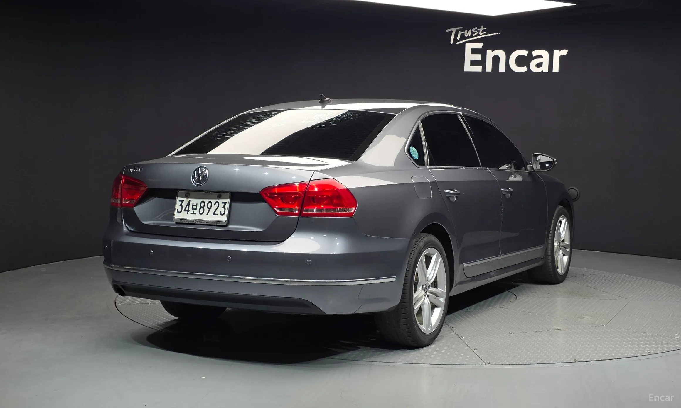 Volkswagen The New Passat превью 2