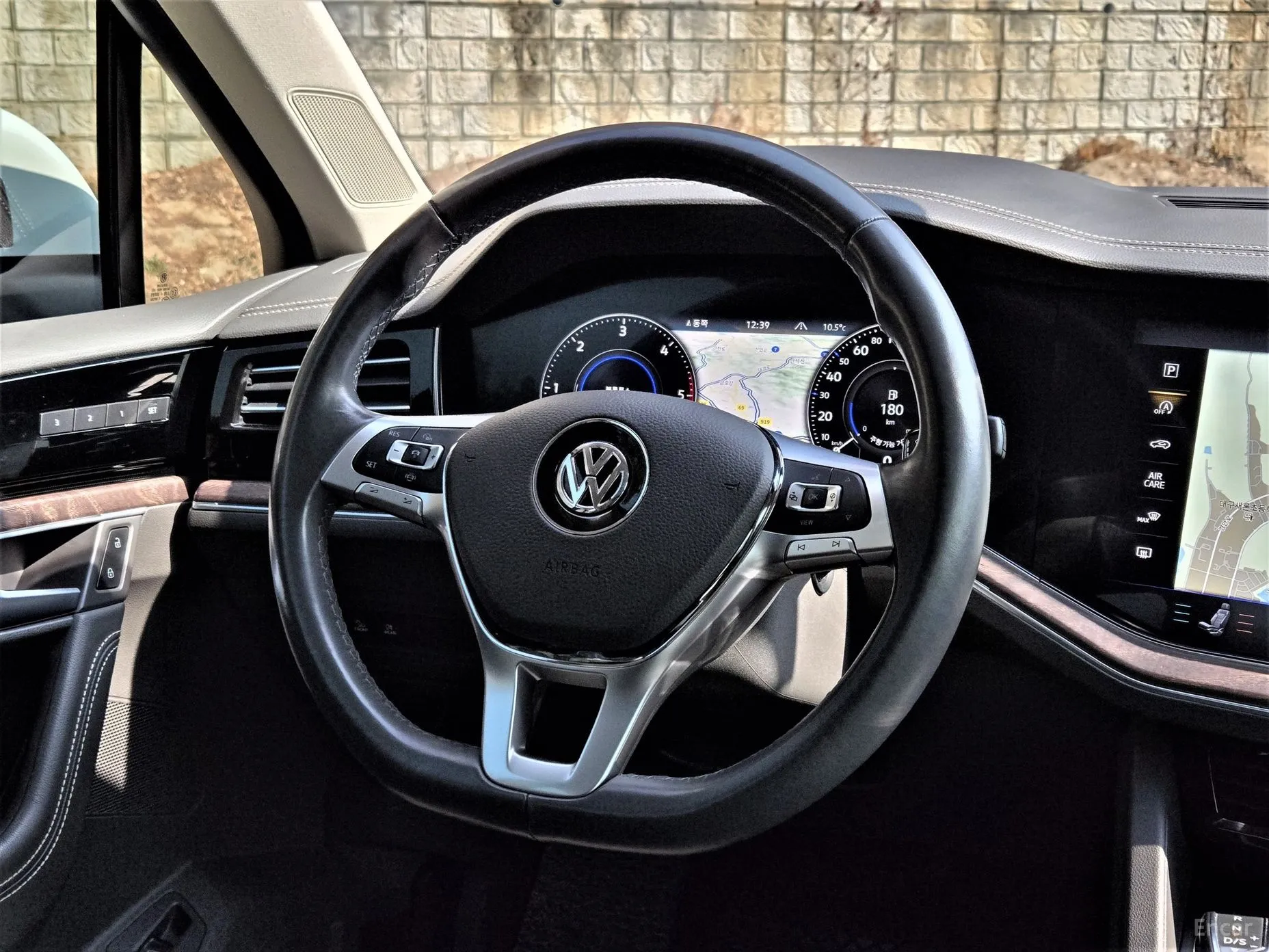 Volkswagen Touareg 3rd Generation превью 12