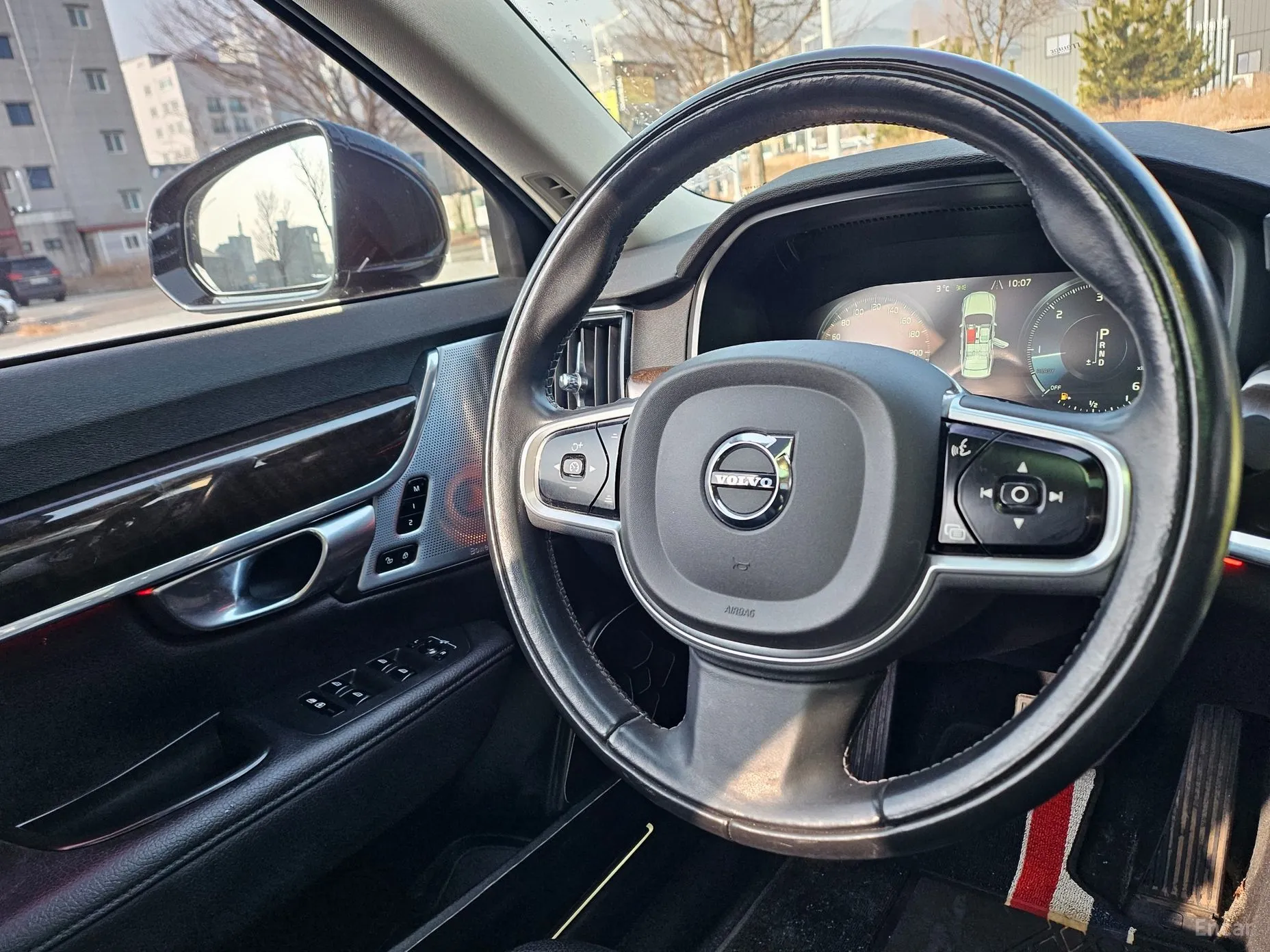 Volvo S90 превью 18