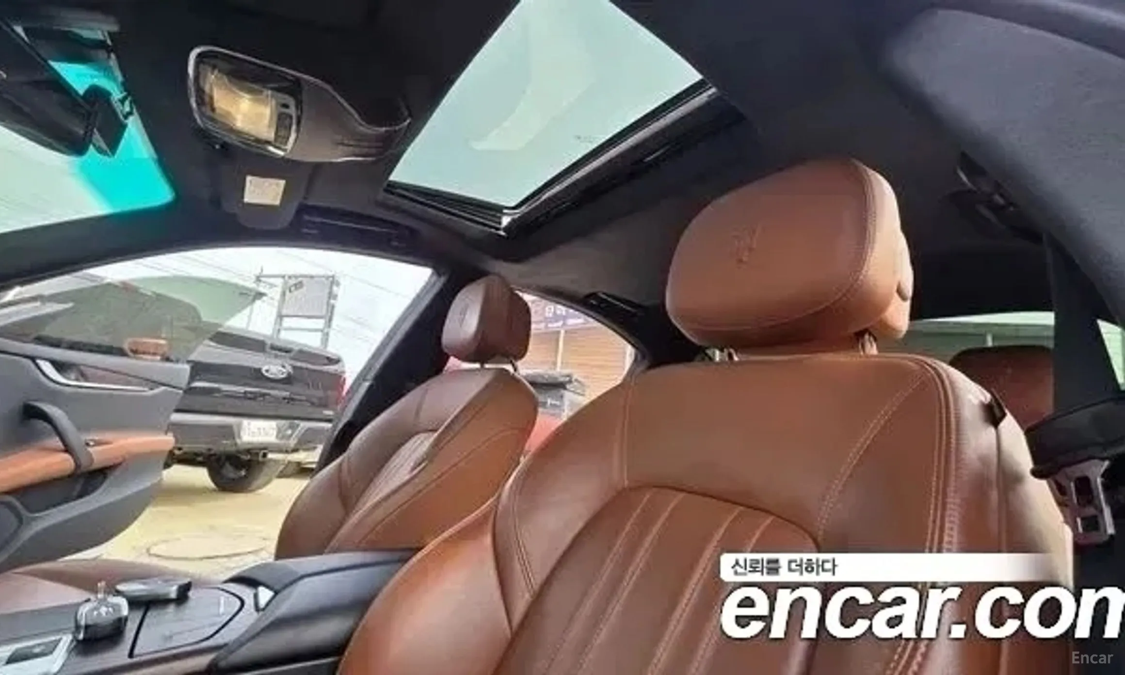 Maserati Ghibli превью 15