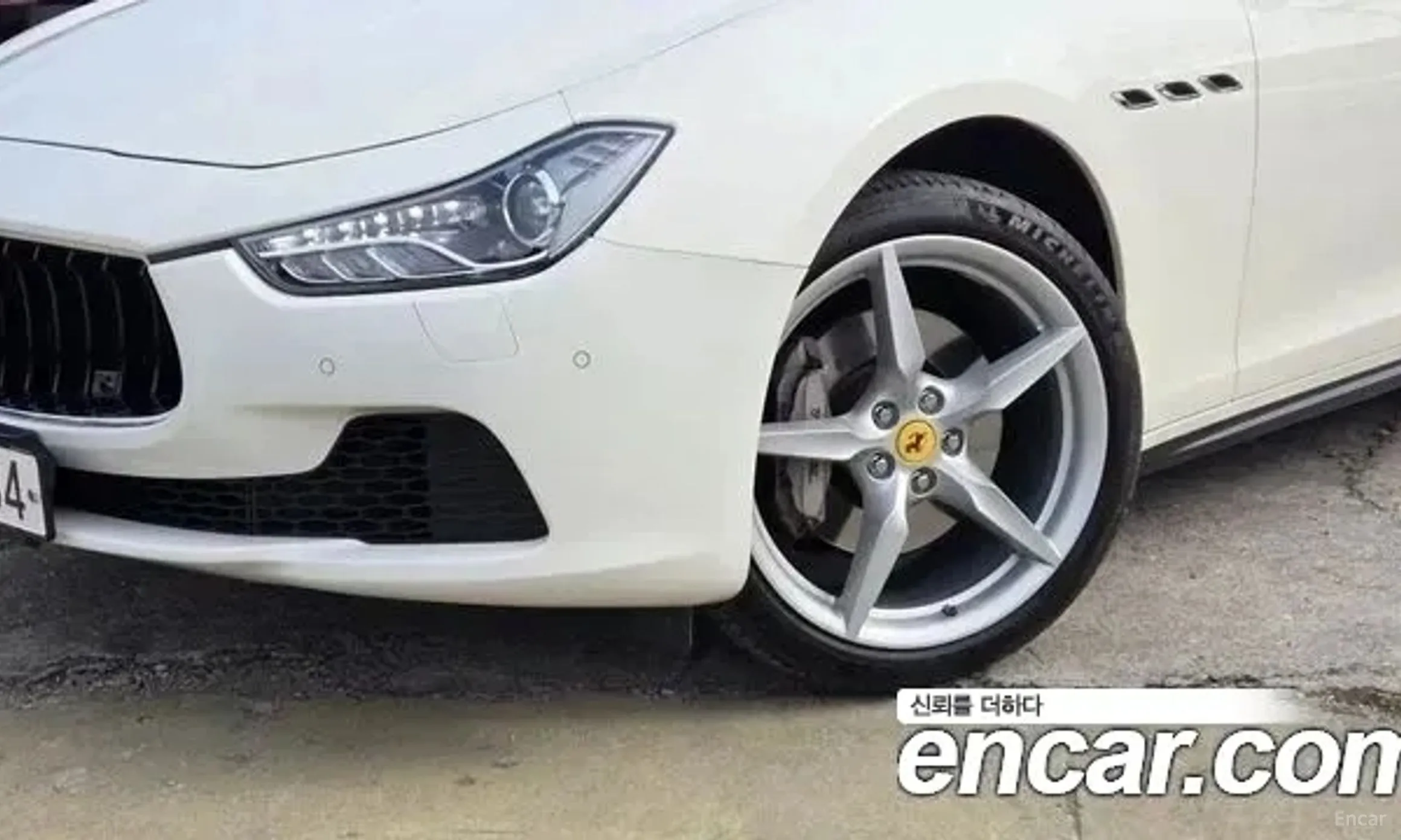 Maserati Ghibli превью 17