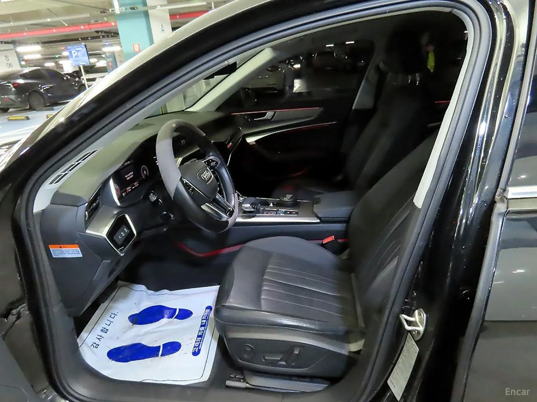 Audi A6 (C8) превью 10