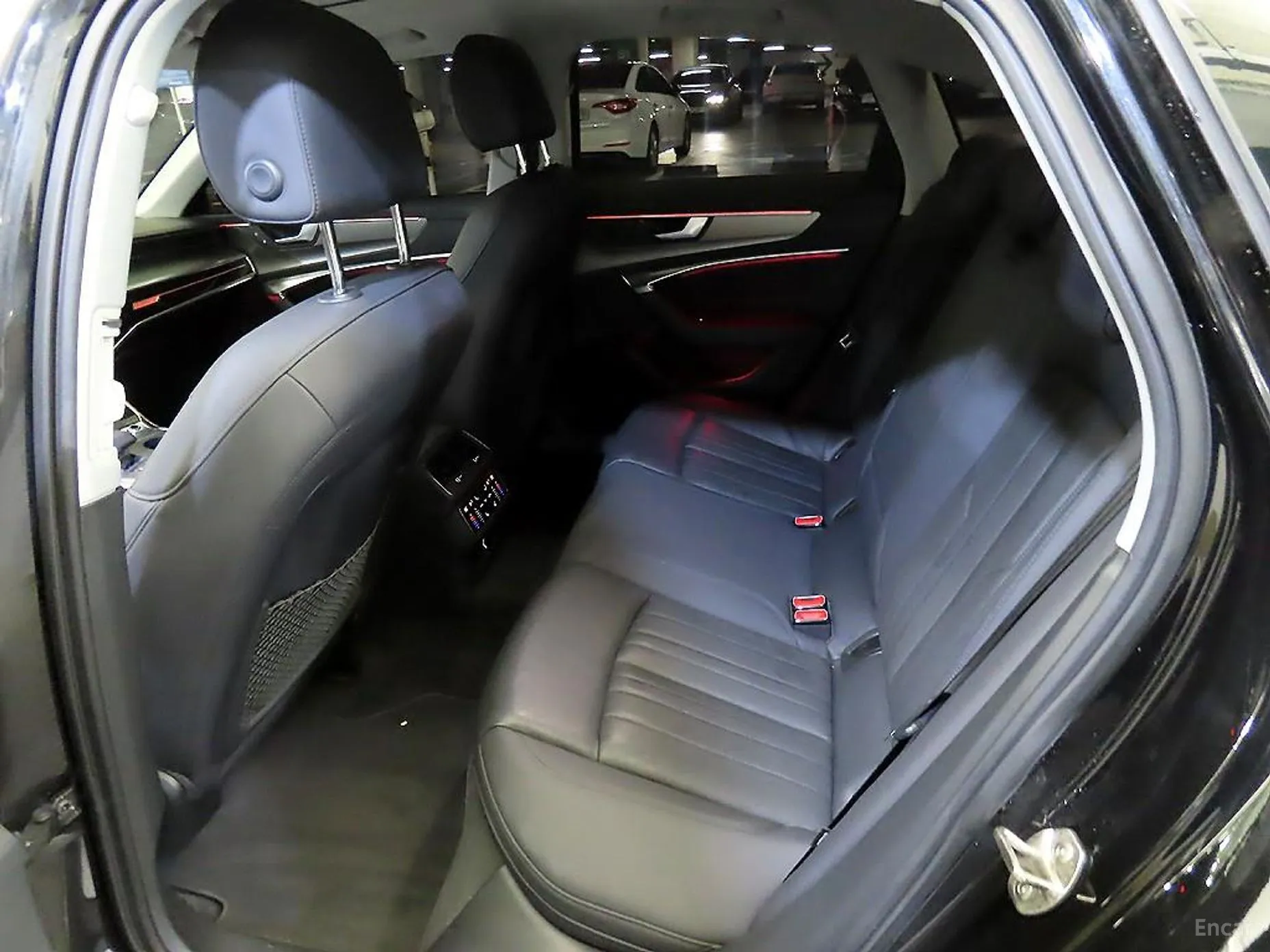 Audi A6 (C8) превью 11