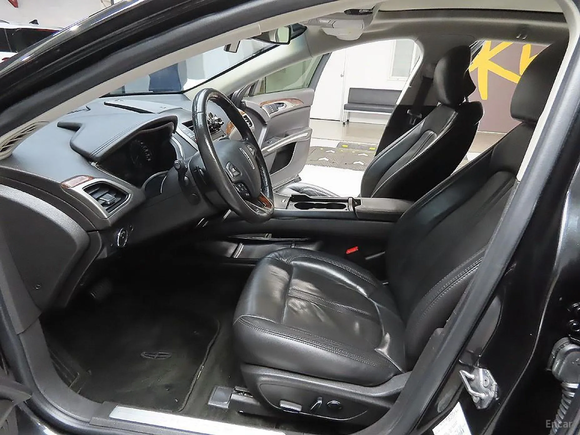 Lincoln New MKZ превью 14
