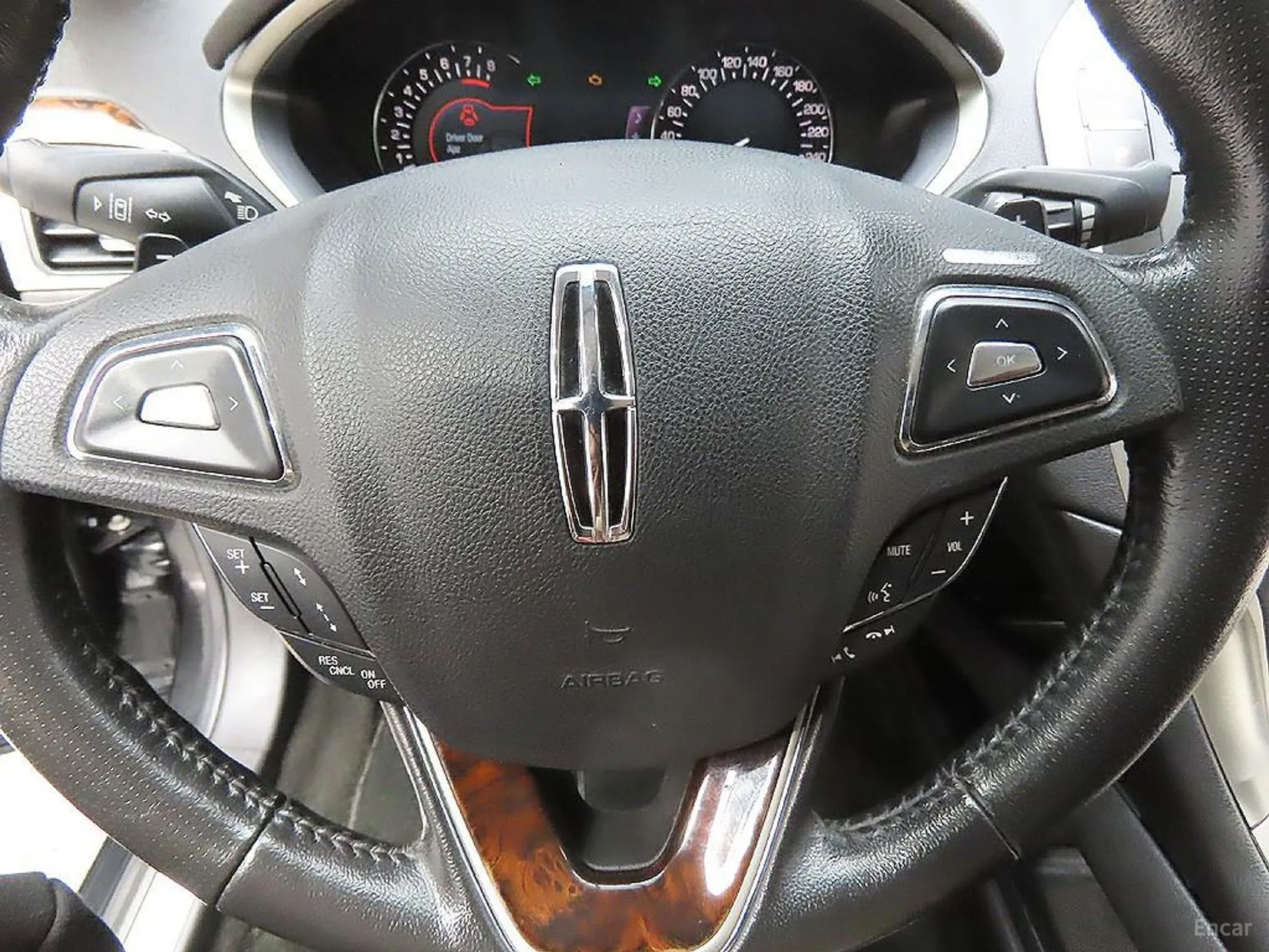Lincoln New MKZ превью 16