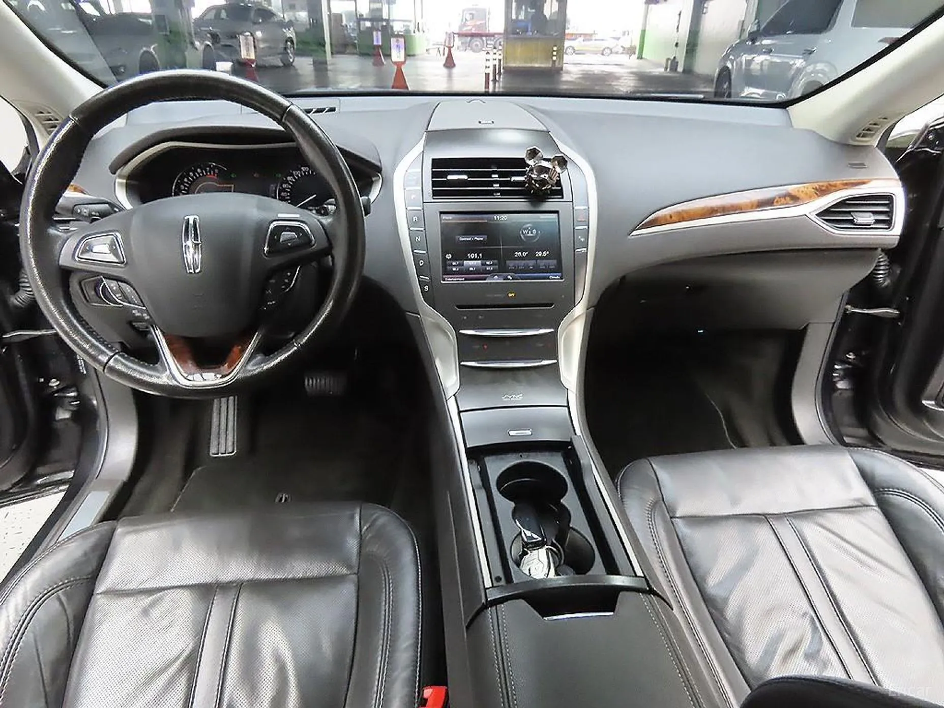 Lincoln New MKZ превью 7