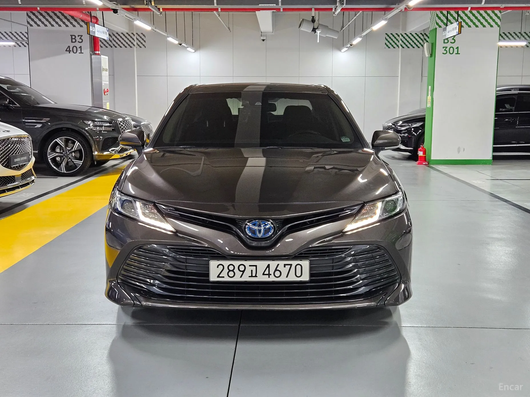Toyota Camry (XV70) превью 3